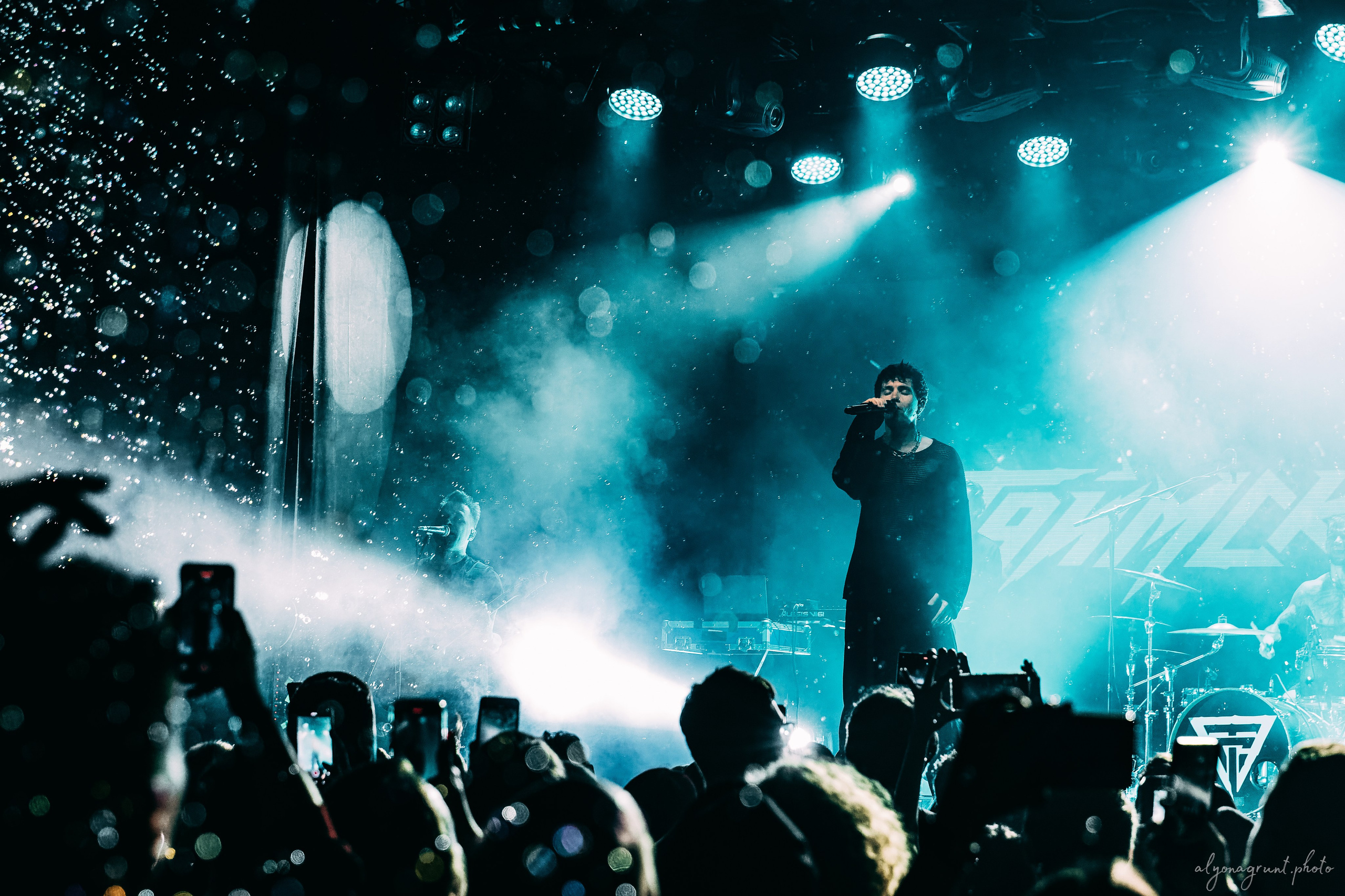 Таймсквер, фоторепортаж, СПБ, Космонавт, 14.11.2025. Алена Адрианова: фотограф в Санкт-Петербурге