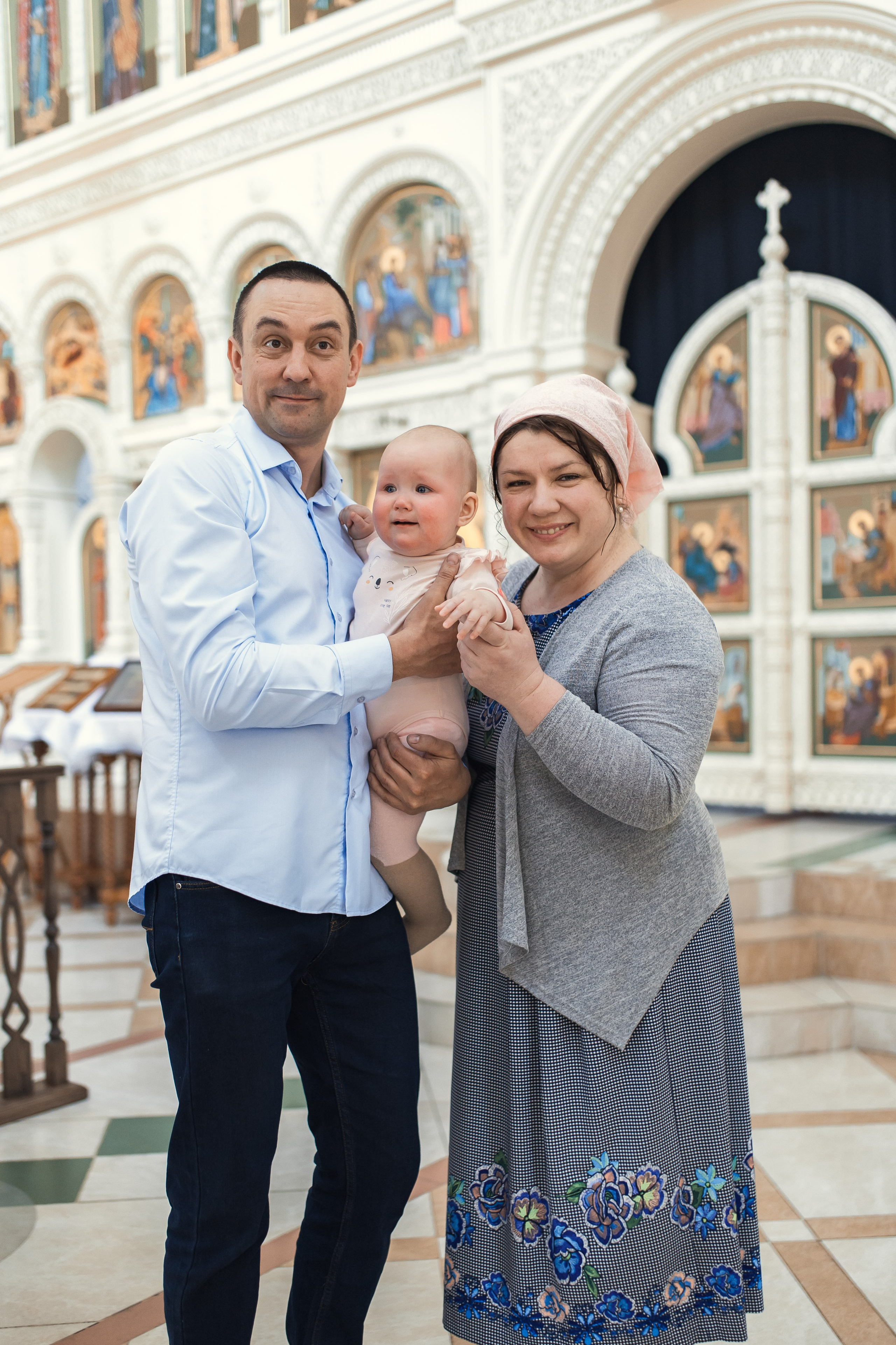 Фотограф на Крещение в Храме св. Андрея Боголюбского на Волжском б-р. Профессиональный фотограф в Москве и Мо Мария Шантарёва
