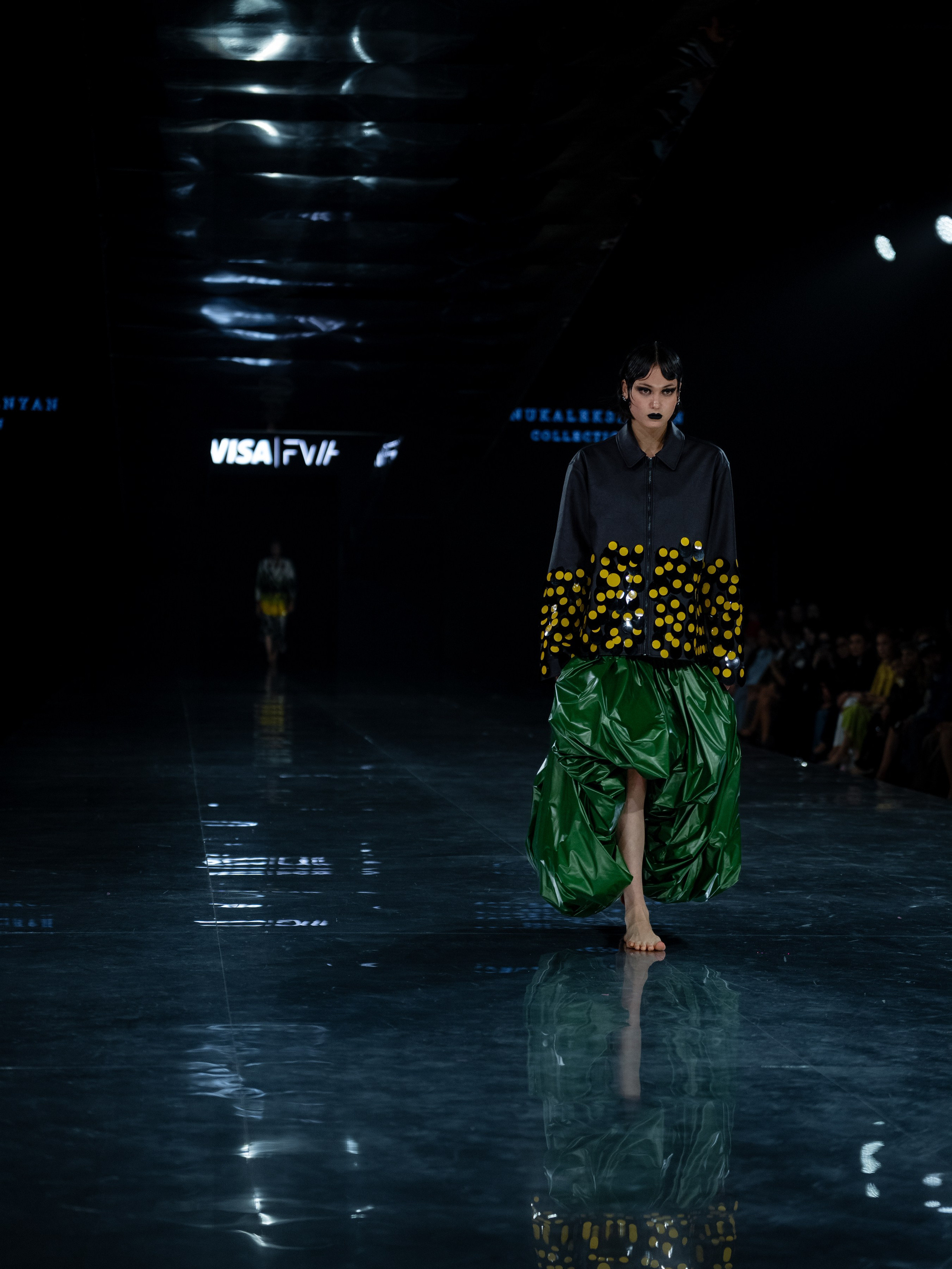 Visa Fashion Week Almaty Manuk Aleksanyan. Сайт Алматинского НЮ АРТ, будуар и фэшн фотографа Дениса Карпенко