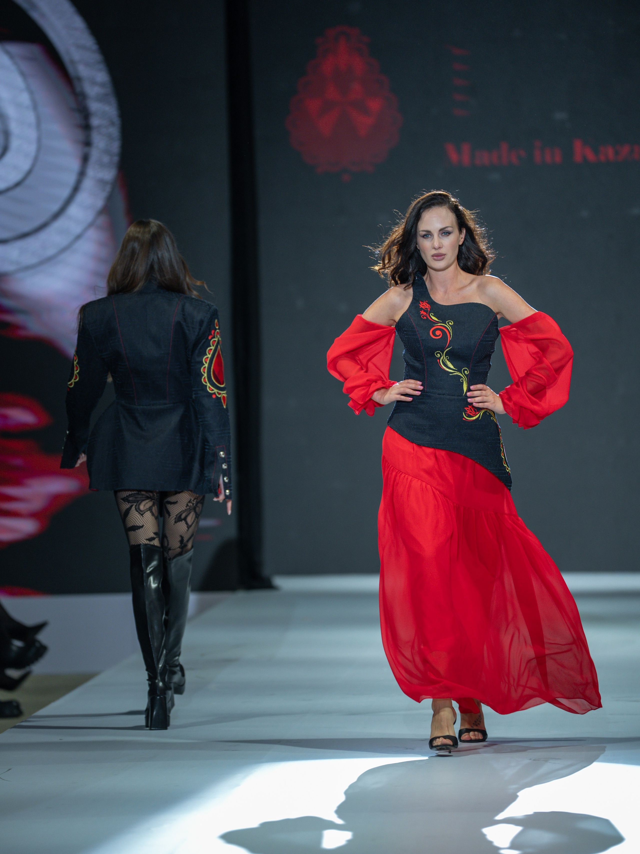 EURASIAN FASHION WEEK DJADI. Сайт Алматинского НЮ АРТ, будуар и фэшн фотографа Дениса Карпенко