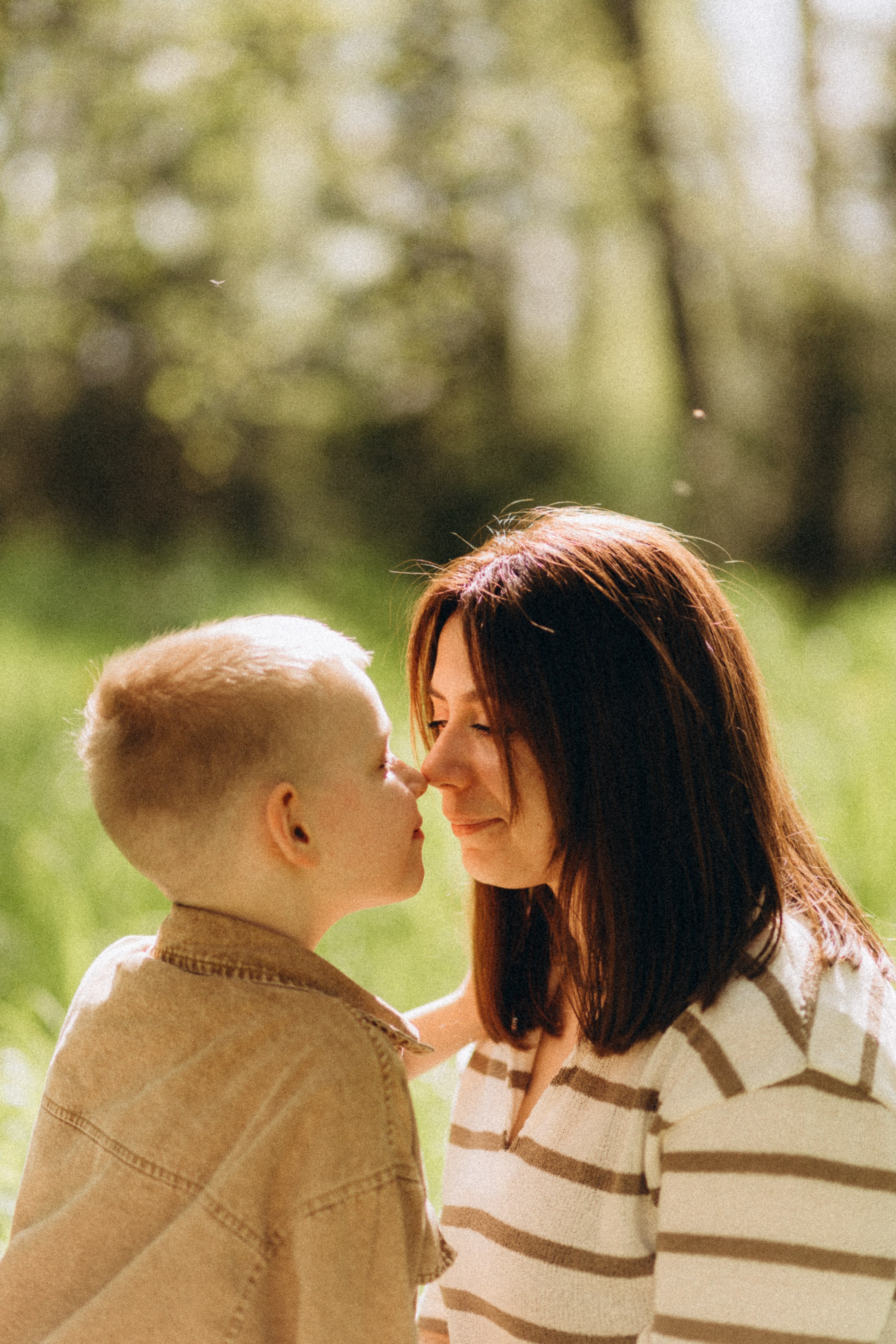 Пикник мама и сын. Krylovaphoto