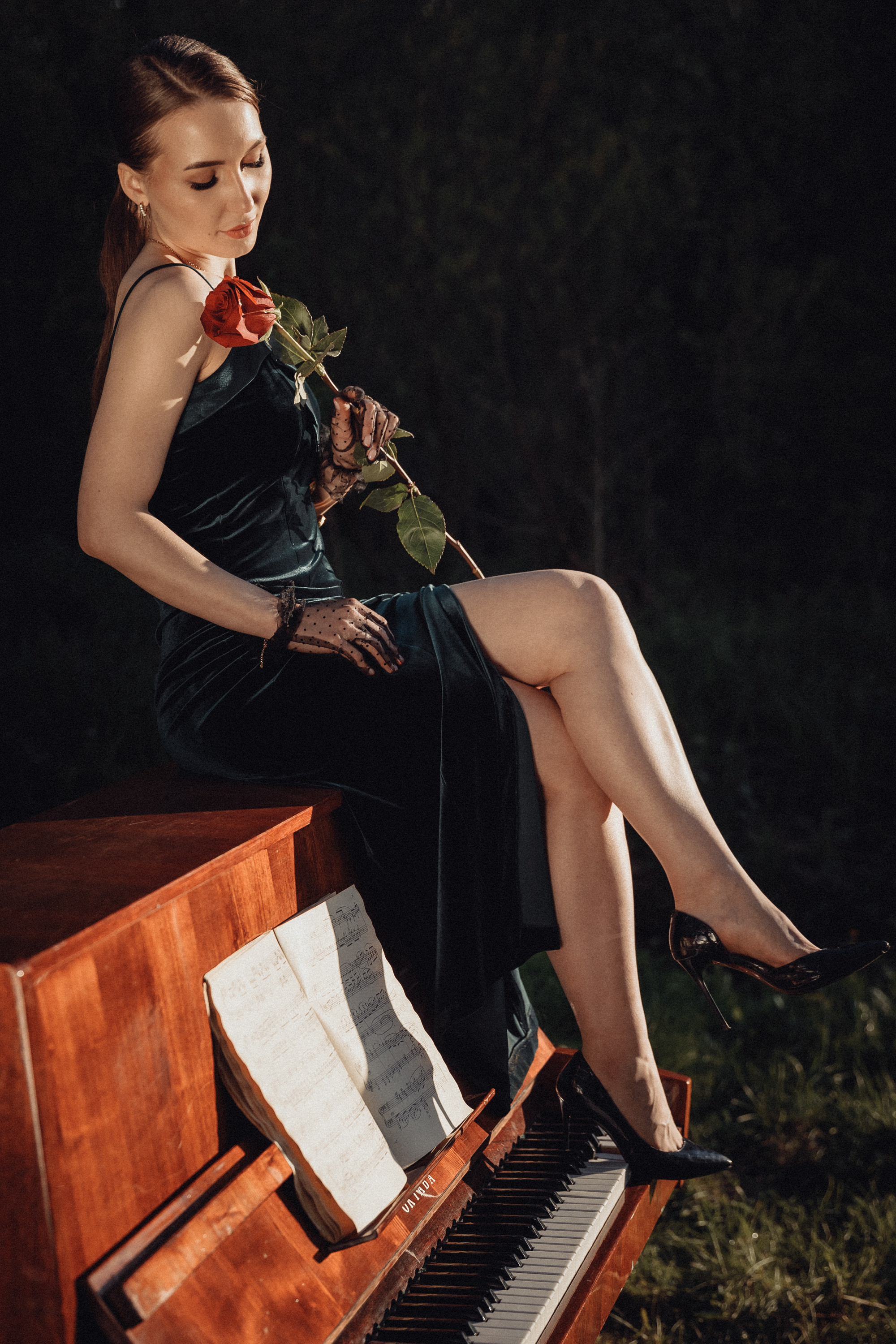 Sofia and Pasha and piano. Свадебный фотограф Казань Чебоксары Москва