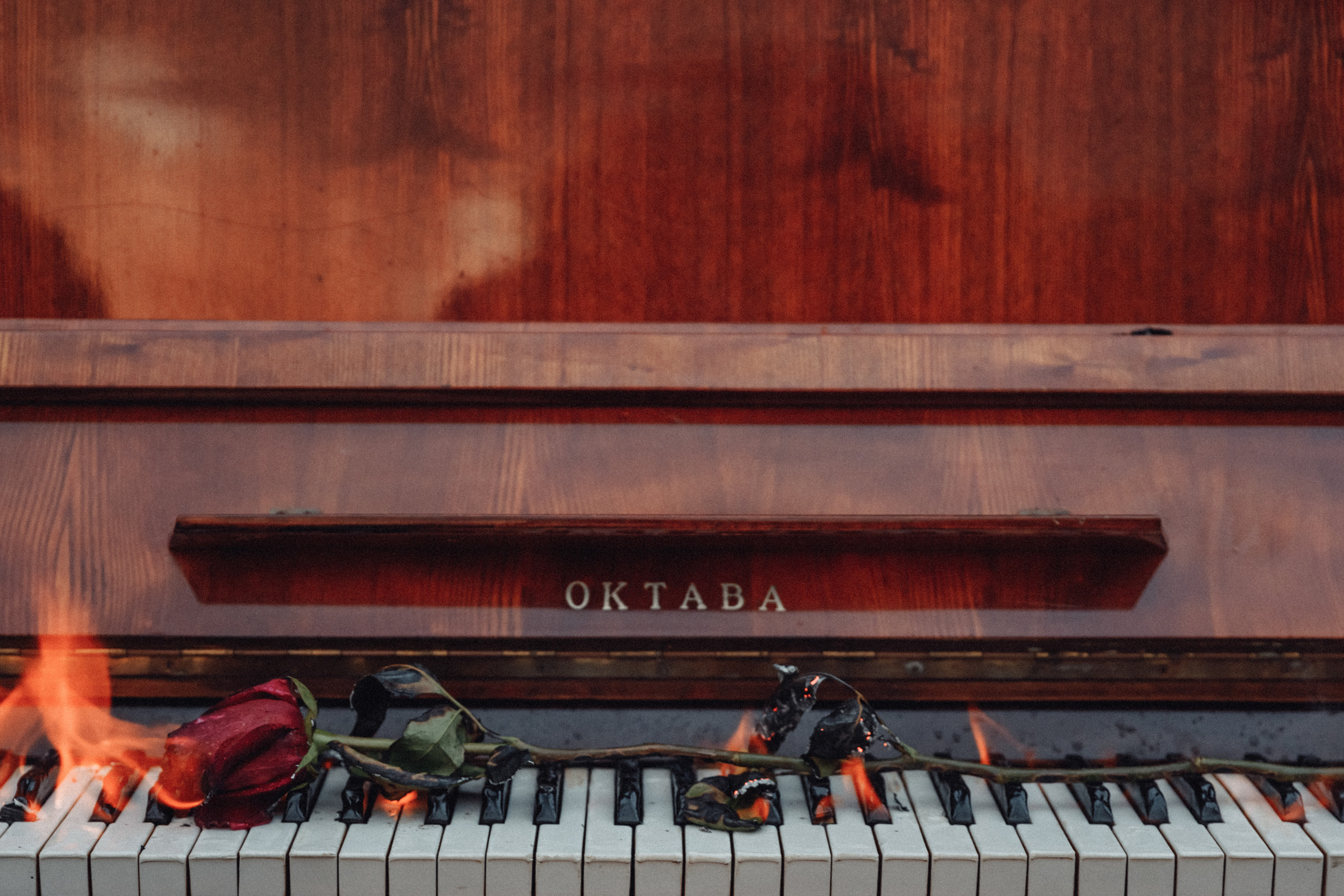 Sofia and Pasha and piano. Свадебный фотограф Казань Чебоксары Москва