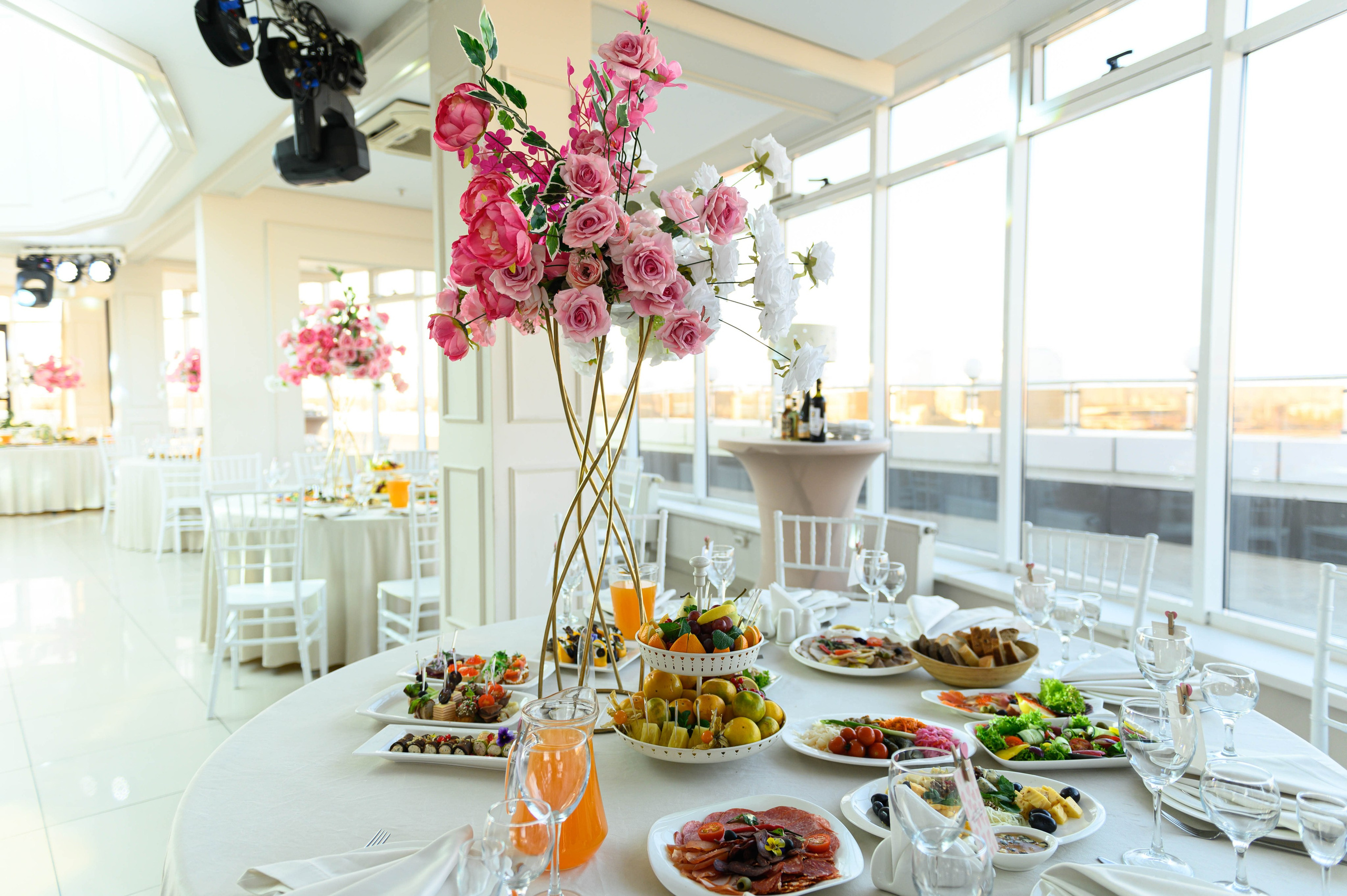 Свадебная фотография. Арт студия «Пегас». Фото- и видео- съемка