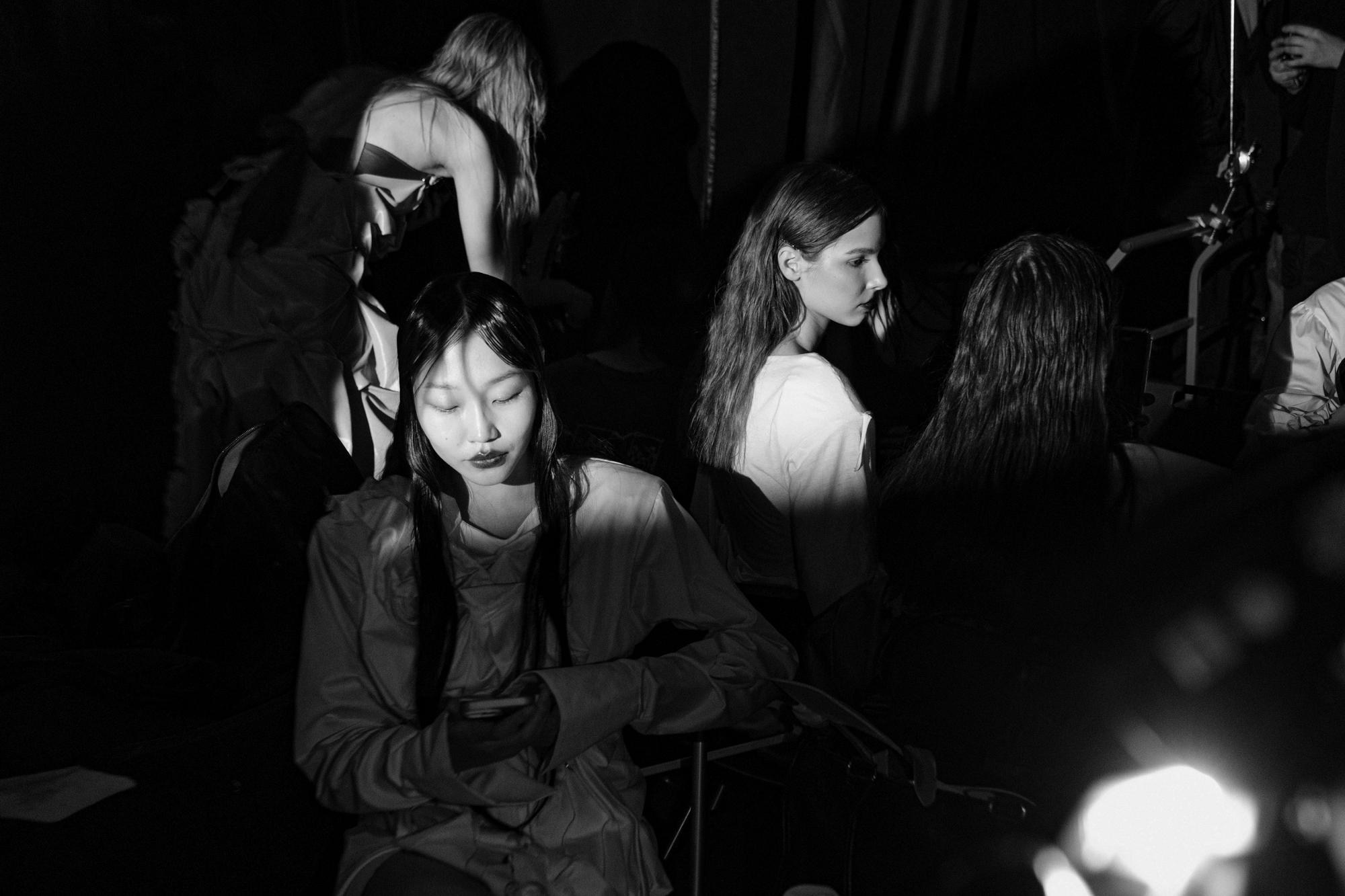 AUXI FASHION SHOW 2024. Backstage. Свадебный фотограф в Санкт‑Петербурге Елена Пчельникова
