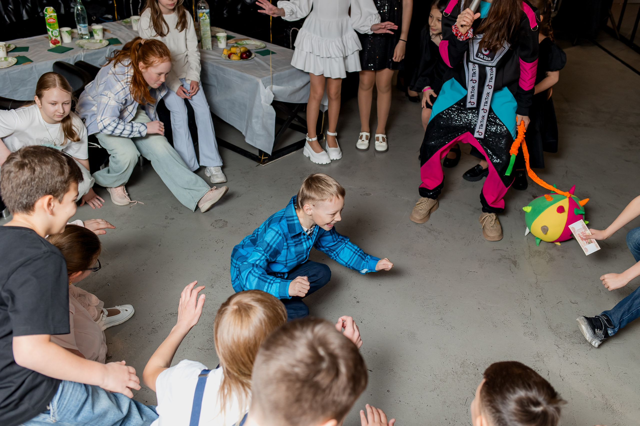 Выпускной 4 класс. Фотограф в Москве Авдеева Мария