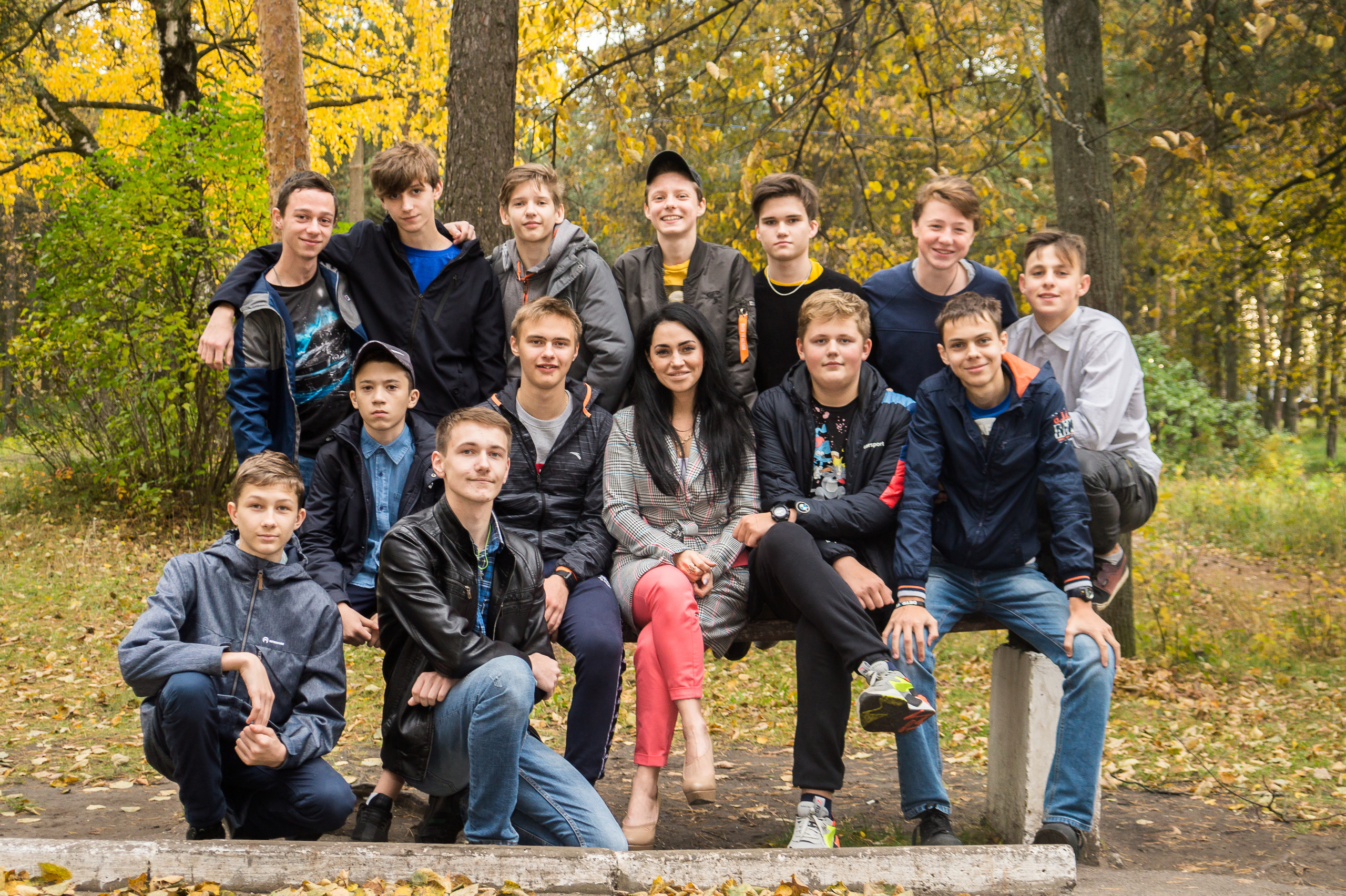 Школа № 23 9"Б». Фотосъемка в детском саду и школе. Фотоальбомы и фотокниги ВЫПУСКНИК