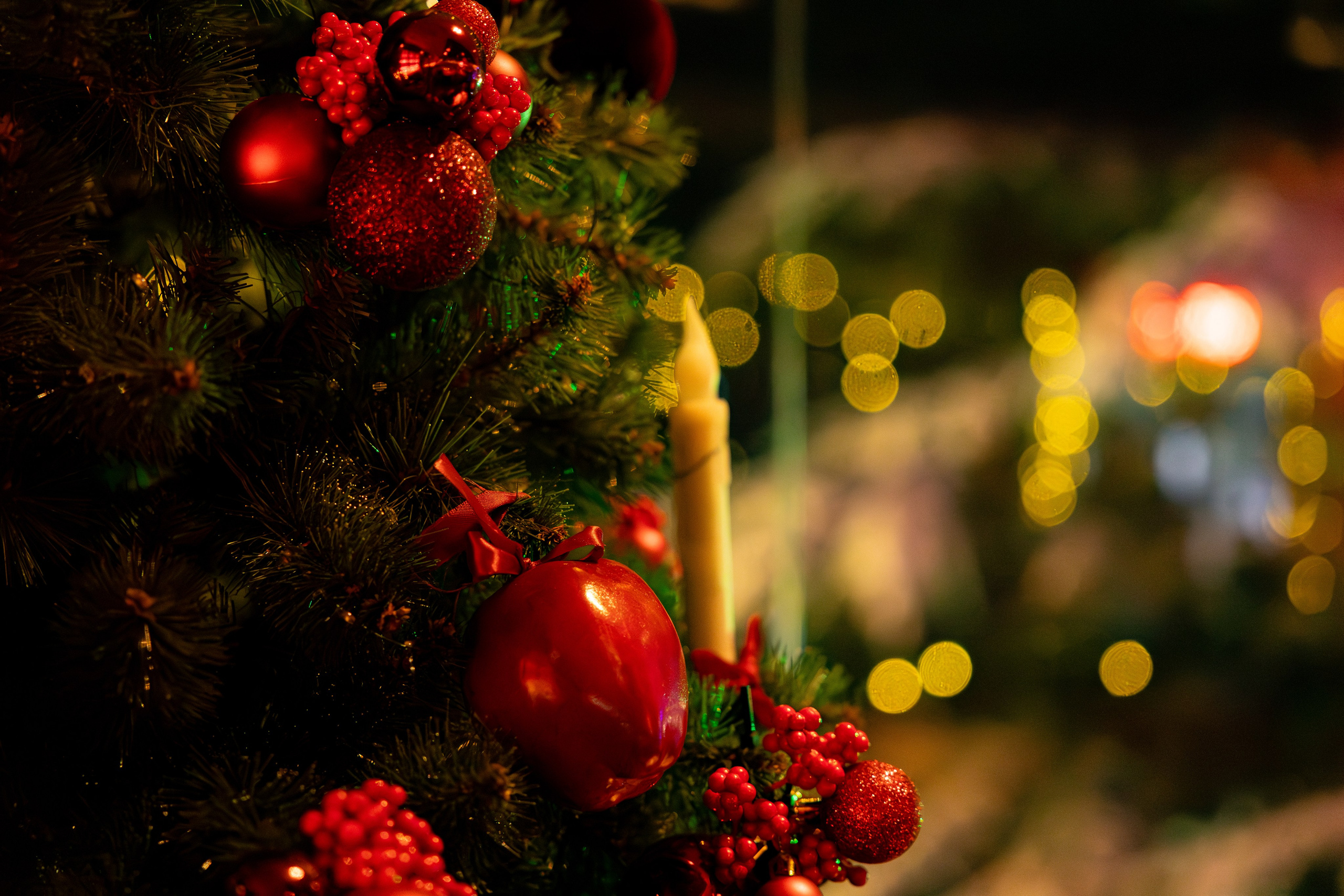 Новогодняя ночь 2026 в панорамном ресторане «Чайка». Дженбаз Павел — фотограф в Ялте