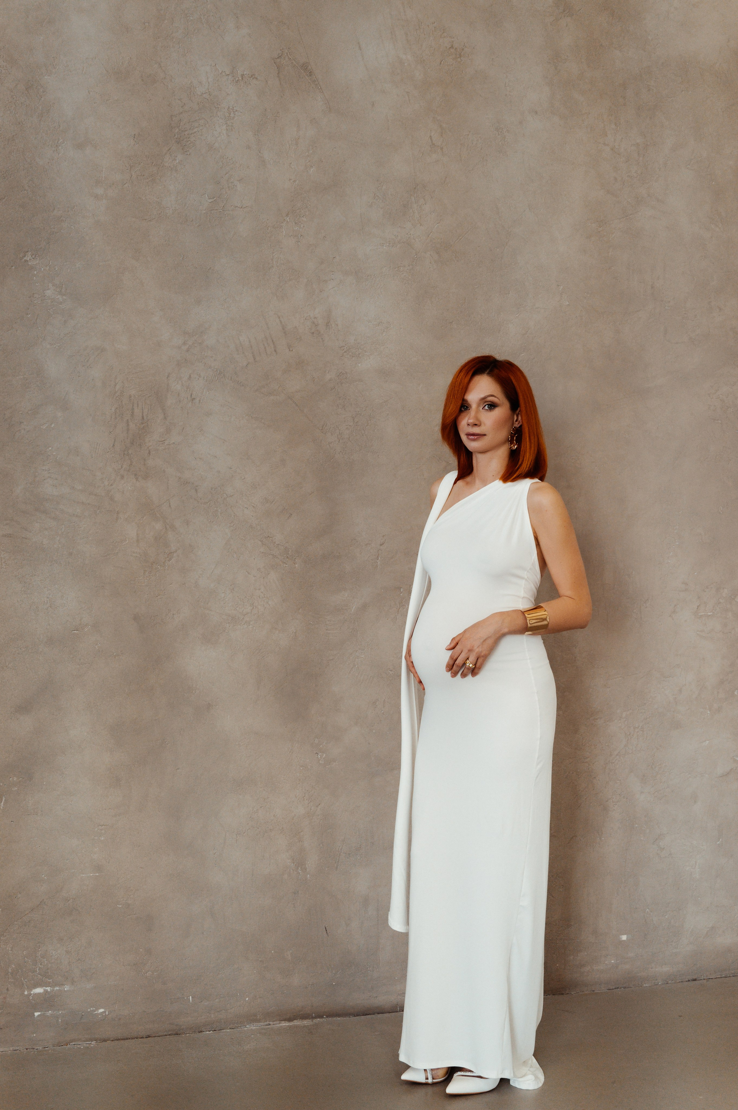 Профессиональный семейный и беременный фотограф в Санкт-Петербурге — Маргарита Иванова. Индивидуальные фотосессии под ключ: от образа до гот. Профессиональный фотограф беременности в СПБ. Стильные фотосессии беременности в стиле минимализм и классическая фотография