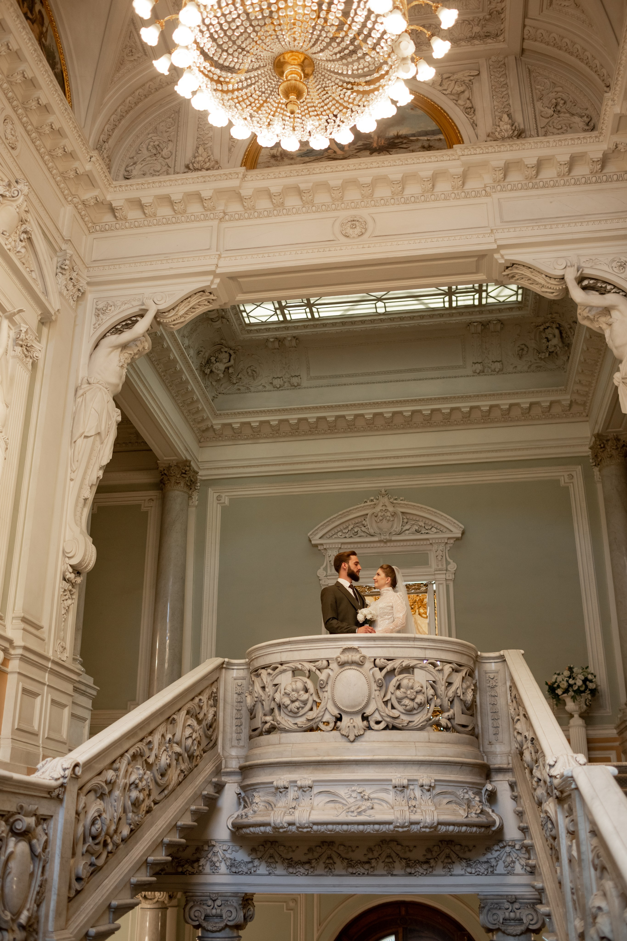 Свадебная фотопрогулка в Петербурге. Свадебный фотограф Кирилл Белый