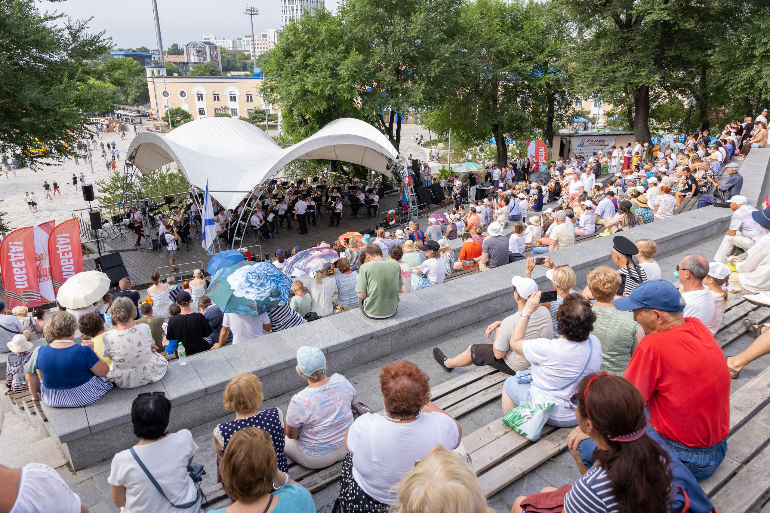 Праздничный концерт ко дню ВМФ. Владивосток 2025. Олег Катакинов| Репортажный фотограф в городе у моря (Владивосток)