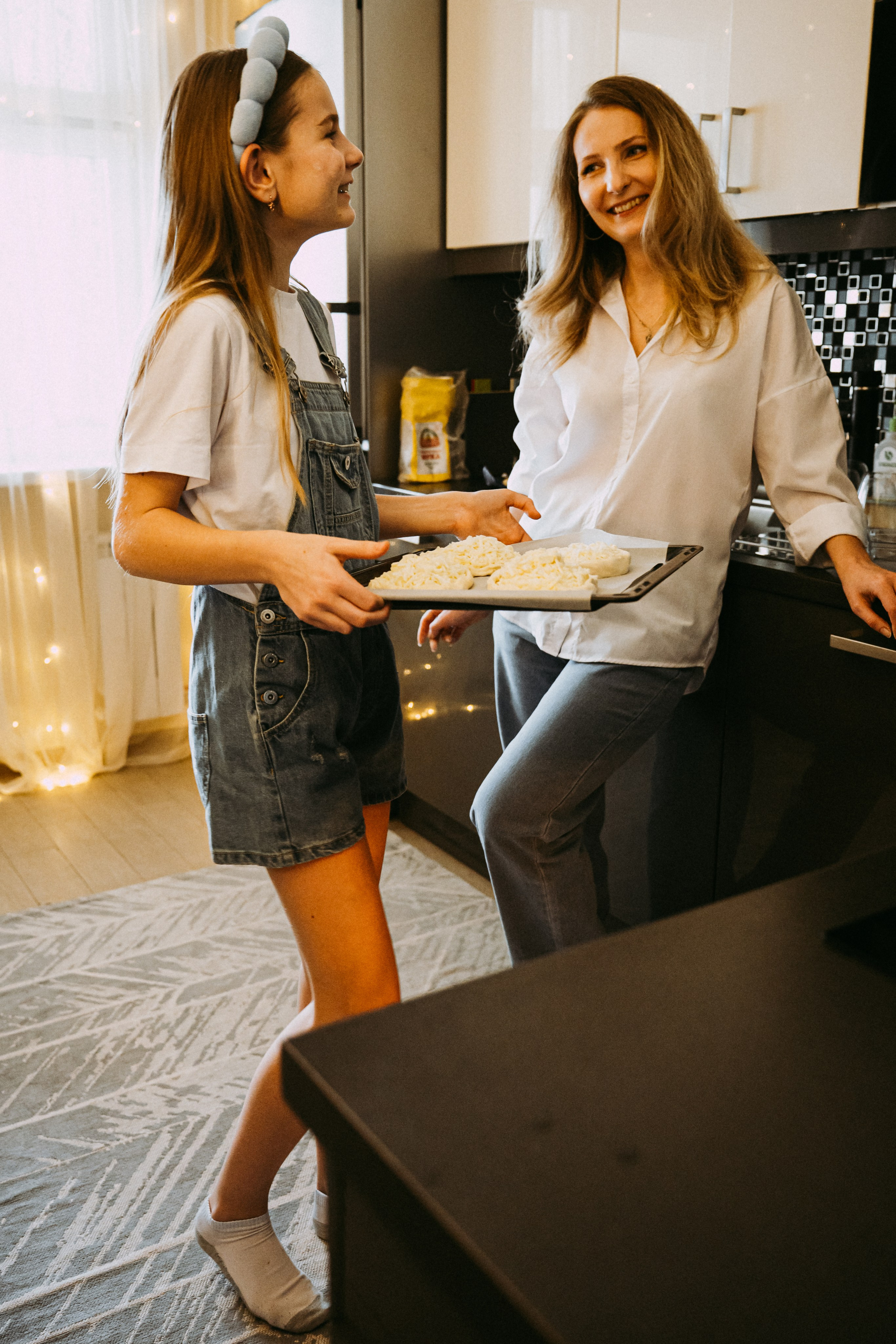 мама с дочкой