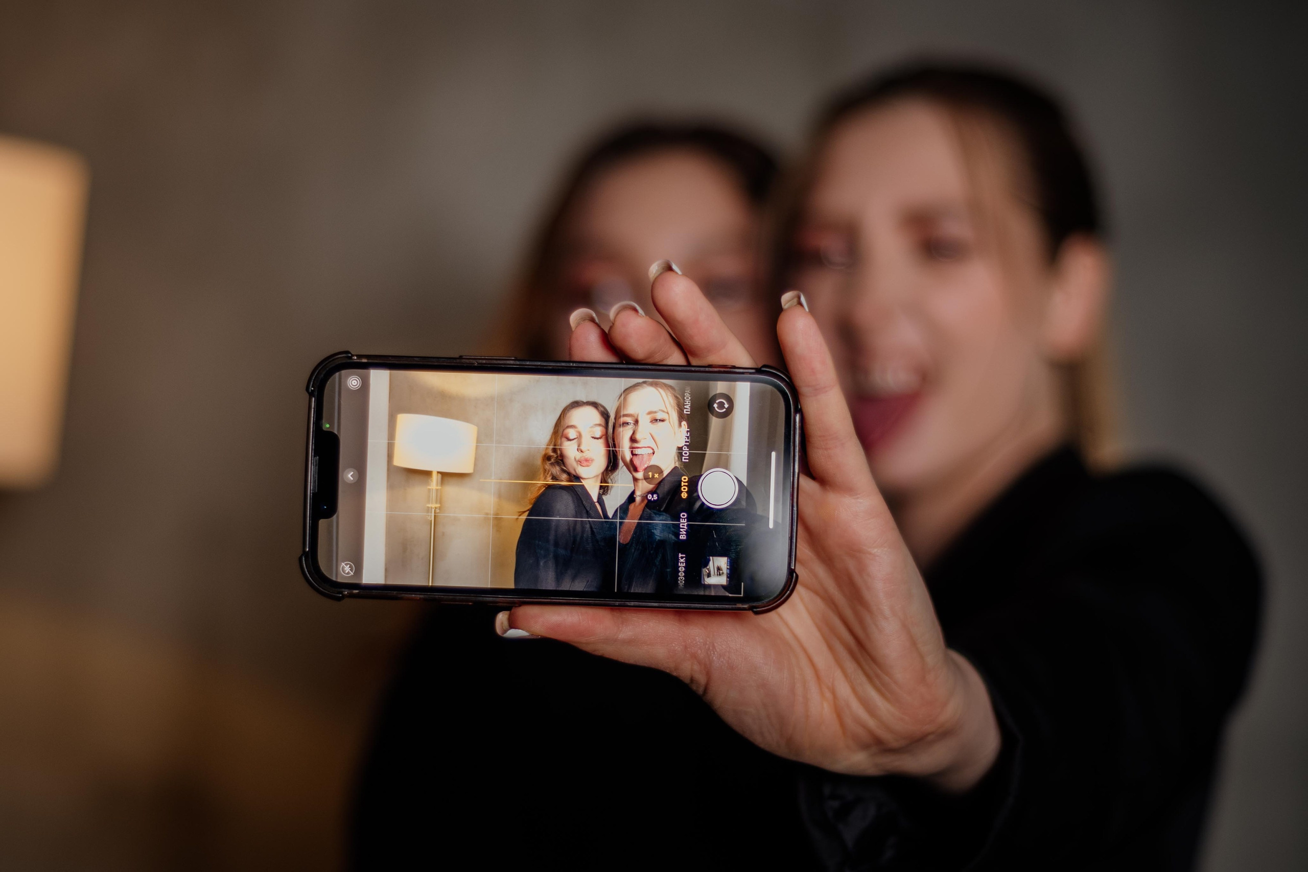 Сестры. Фотограф Алёна Евграфова