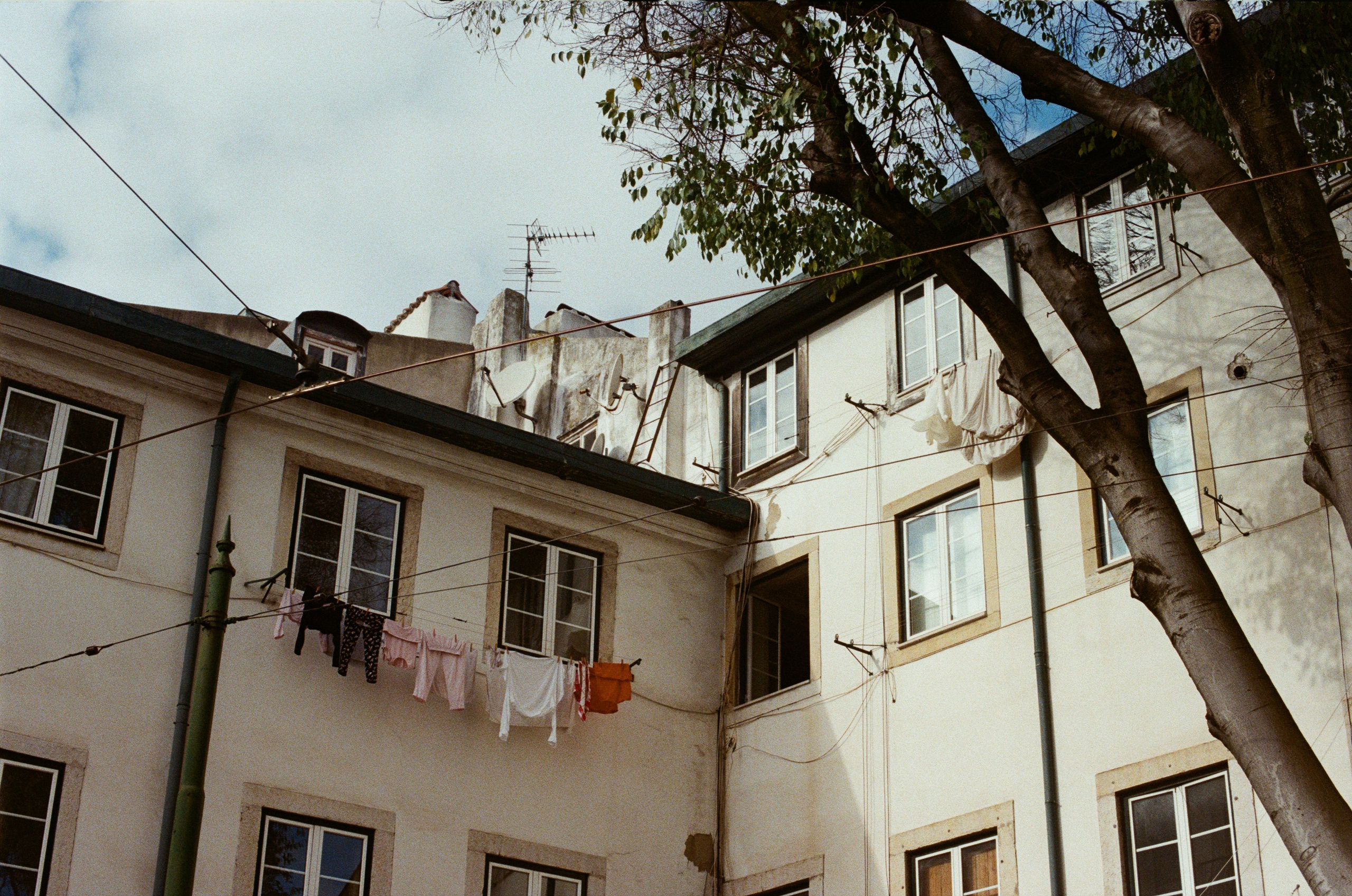 I think i'm ok // portugal, lissabon. EVER EXPOSED