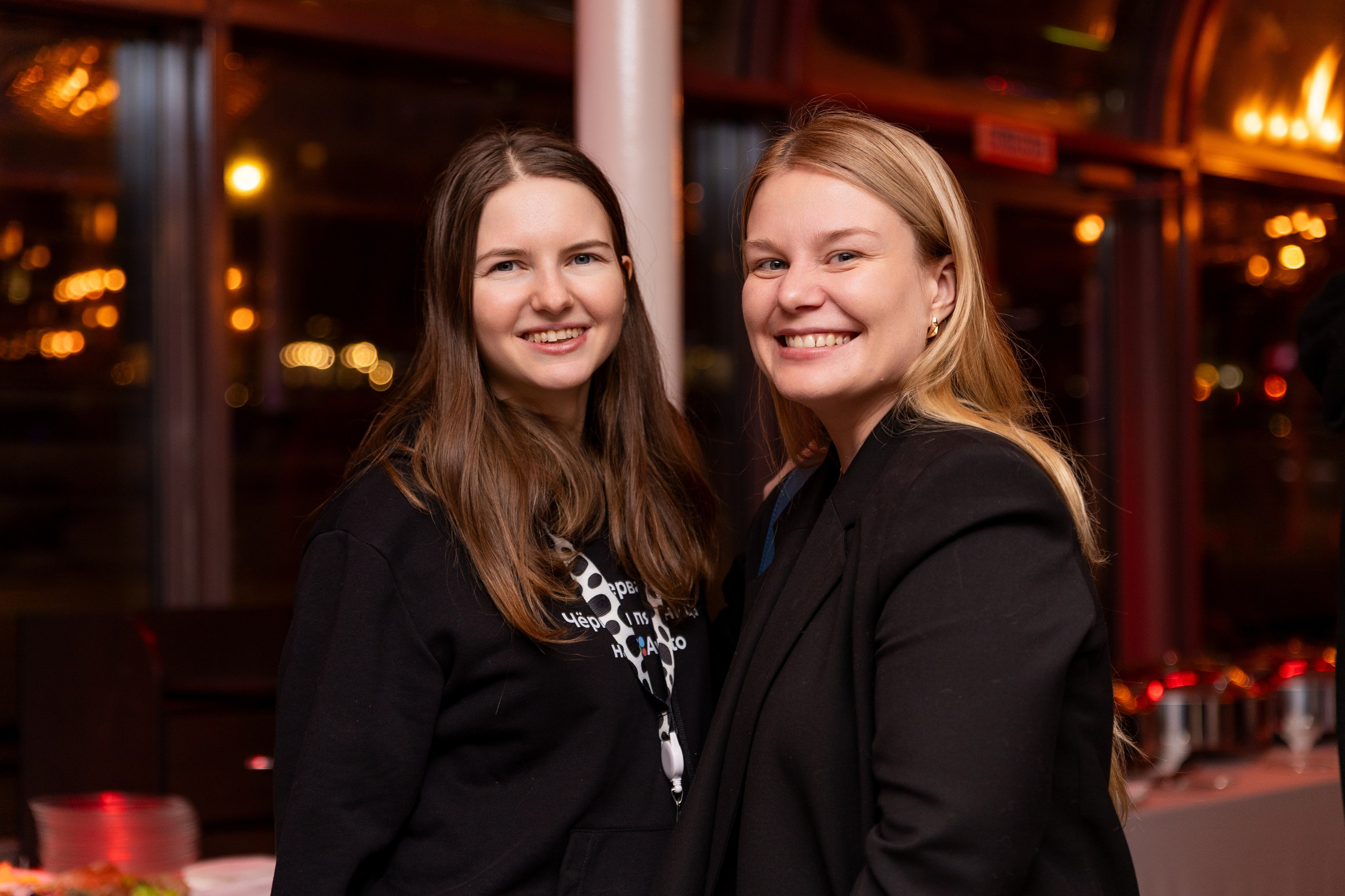 Корпортитв на теплоходе. Фотограф в Москве Десятова Ксения