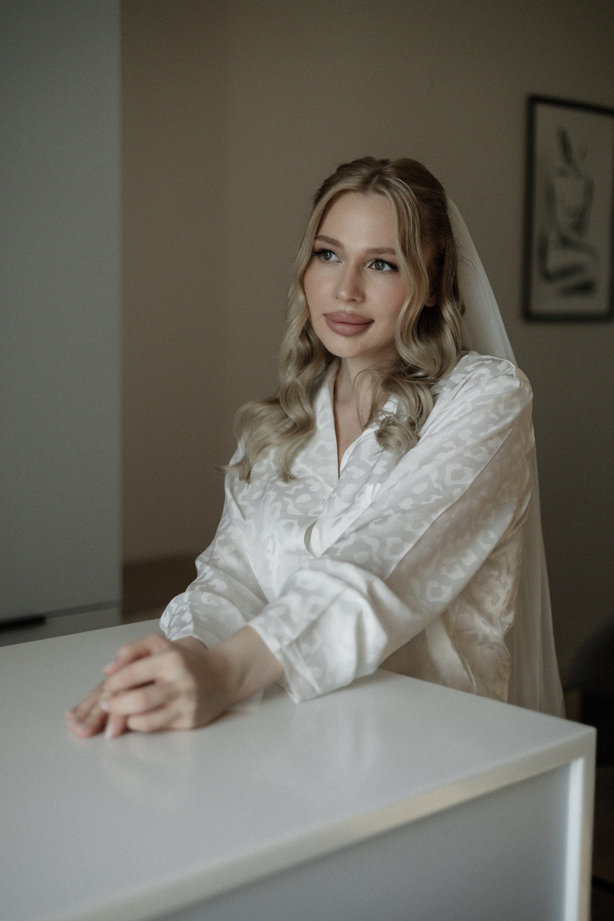 Арина и Дима. Сборы, роспись и прогулка. Свадебный и портретный фотограф в Москве Анастасия Масюк