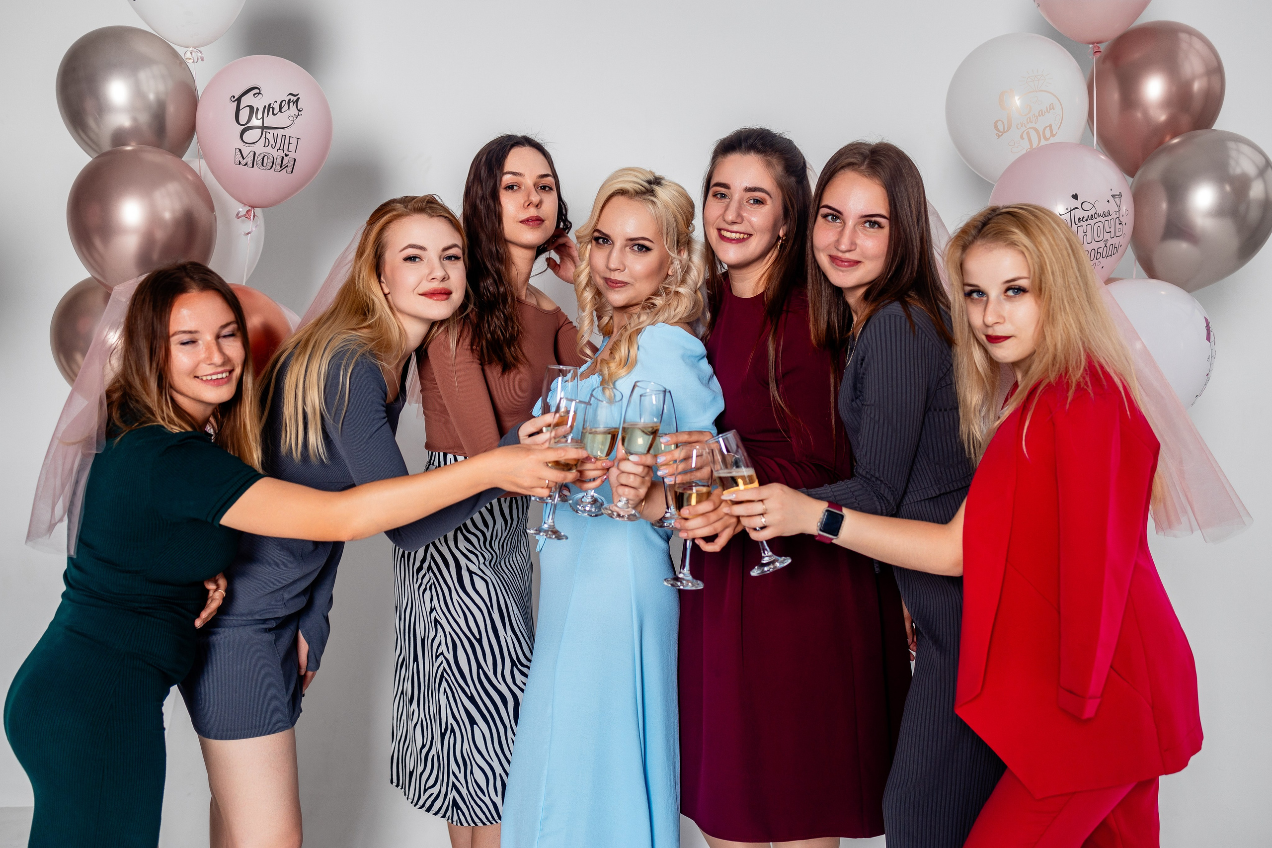 Девичник + Музей Изобразительных искусств. Фотограф Елена Медок Калининград