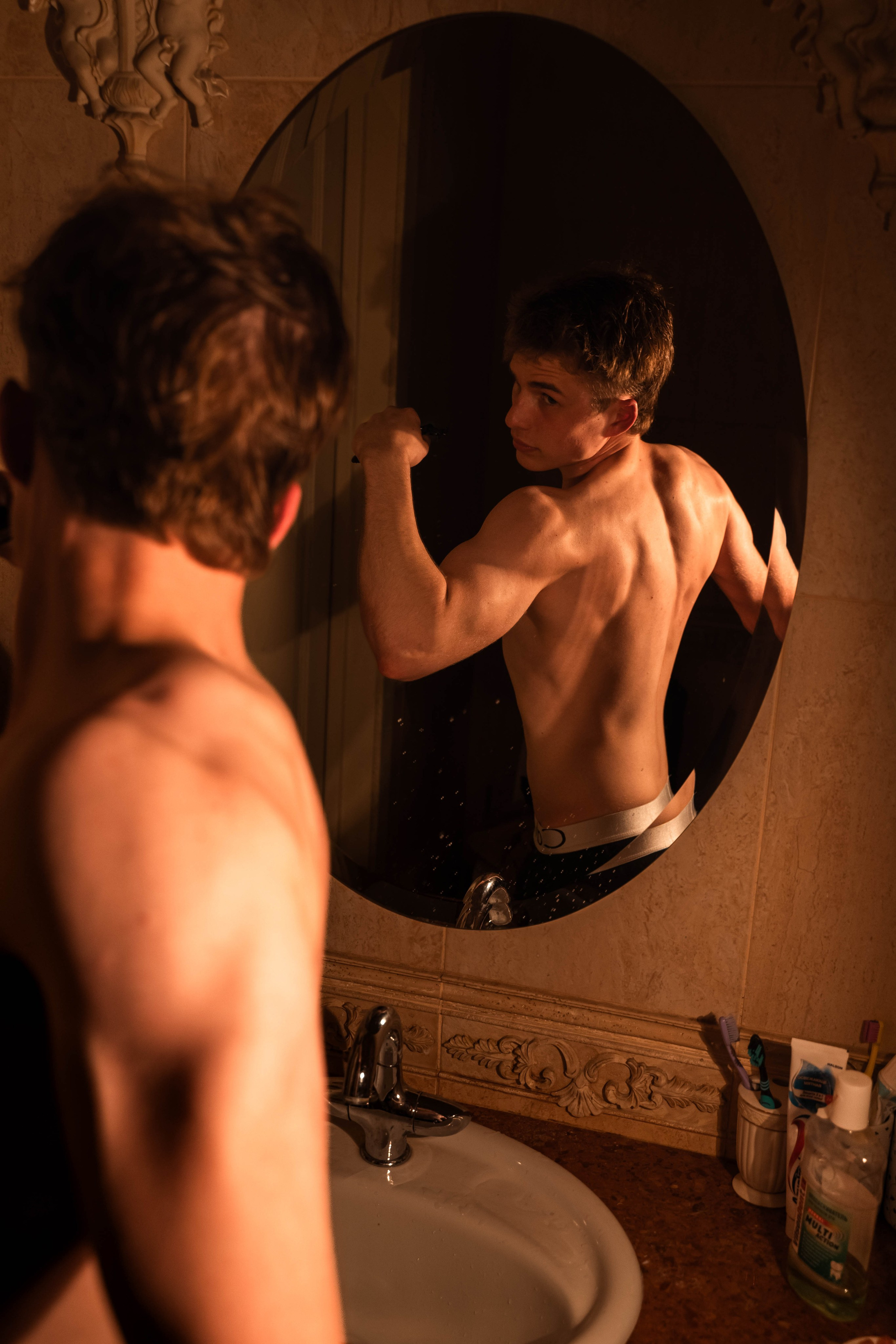 Джордж. Видео и Фото