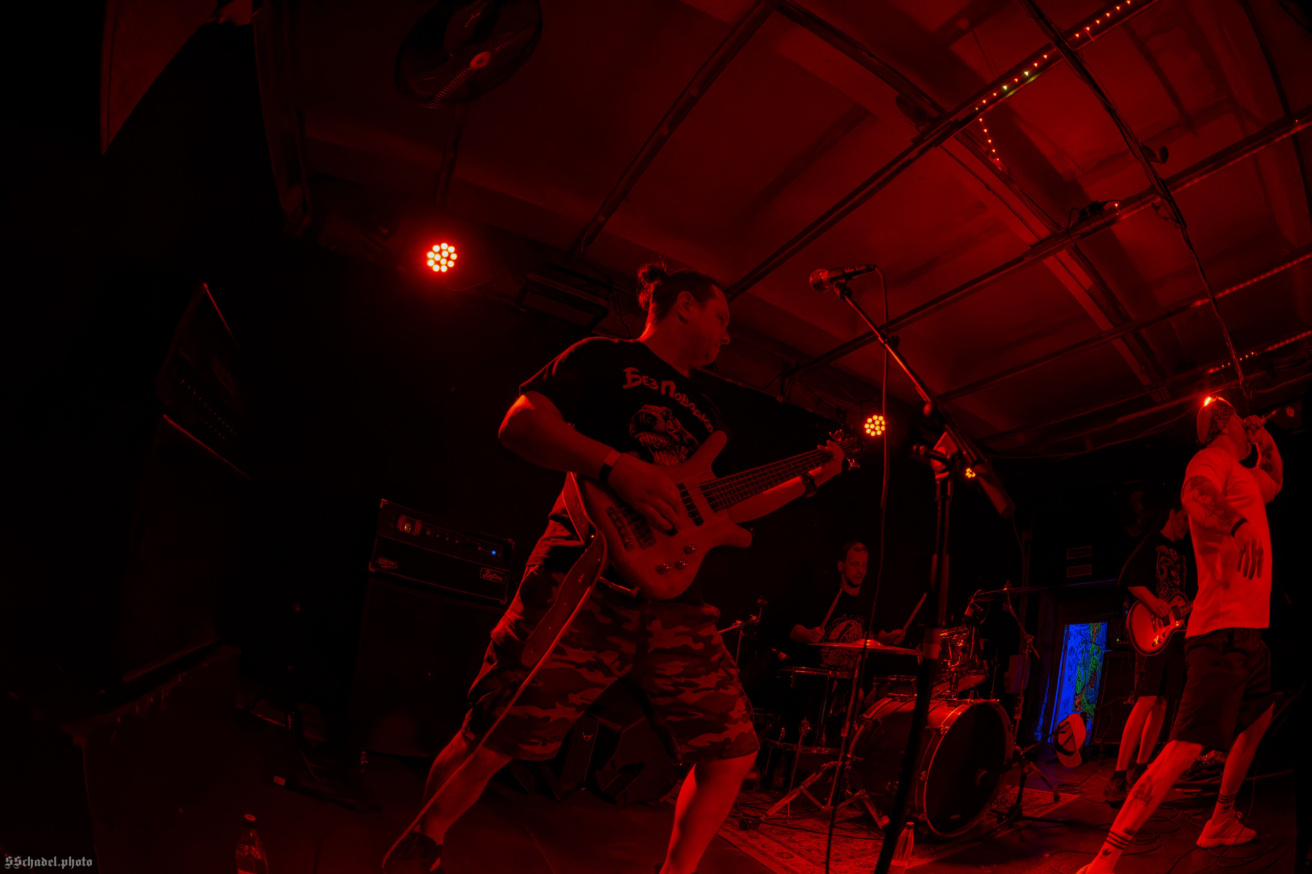 Mayday Massacre: Hardcore vs Death Metal // Без Поводка 02.05.25. We will make everything metal!