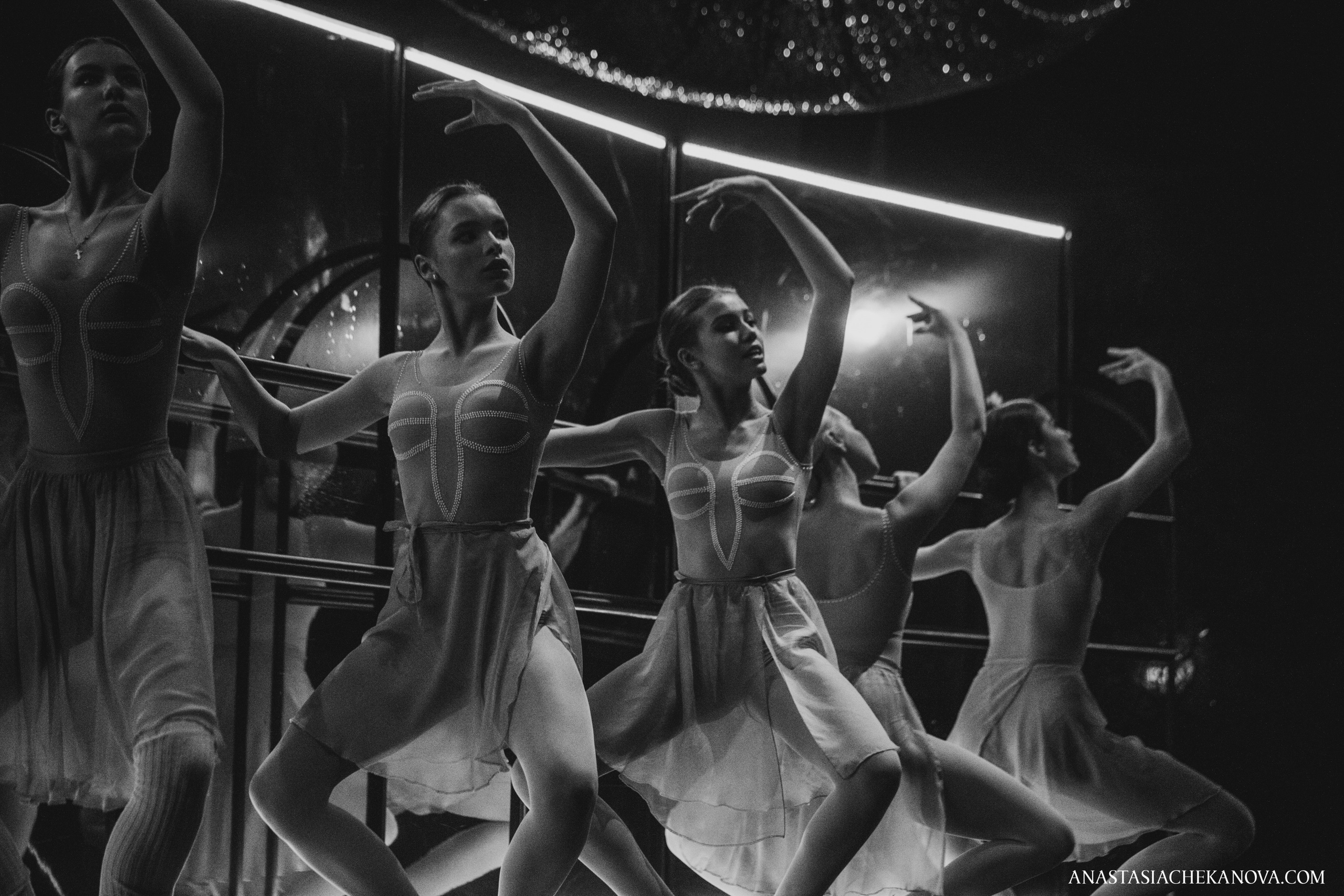 Мне не больно. Театр Луны. 29.04.15. Концертный и бурлеск фотограф Москва