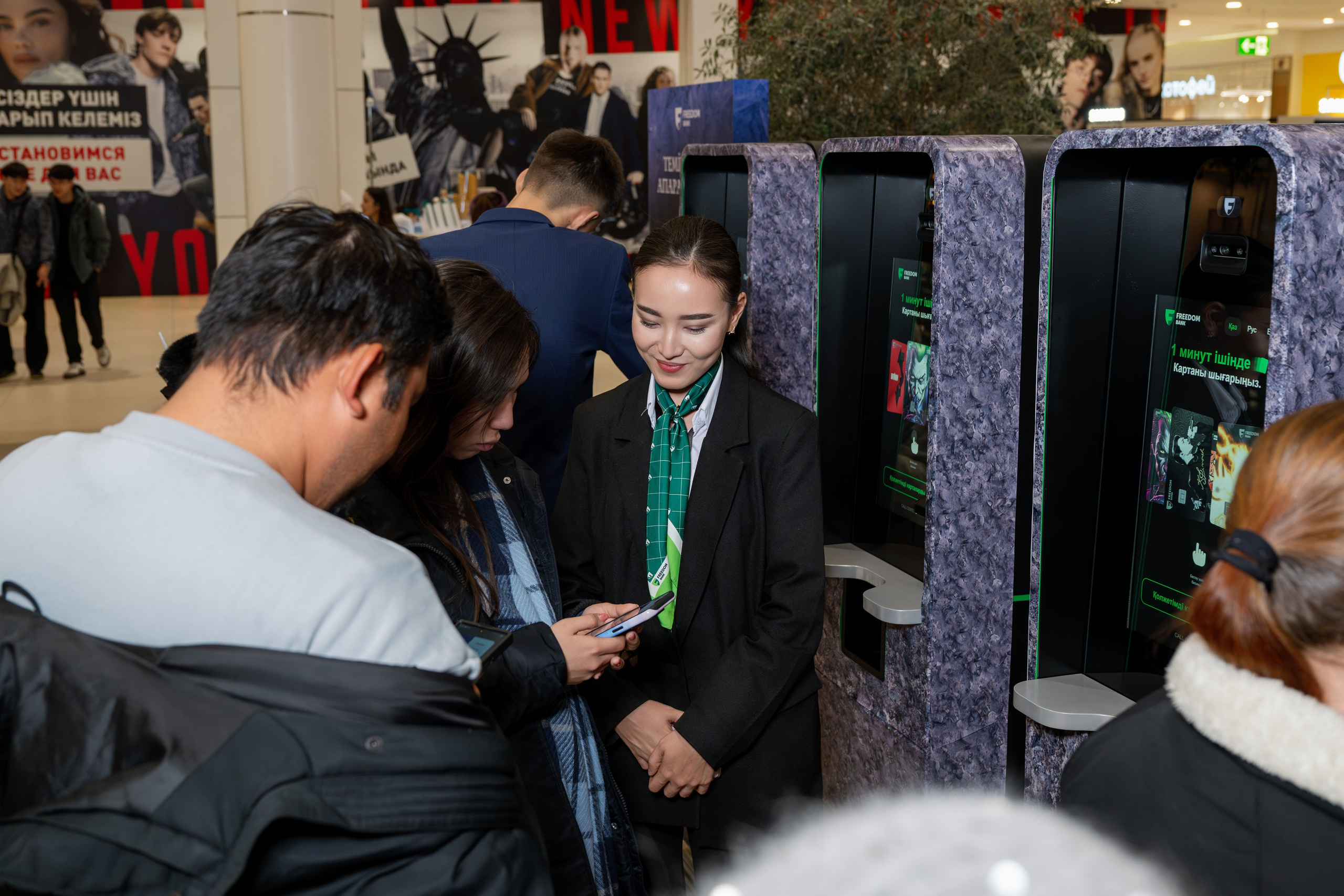 Freedom Bank & Game of Thrones. Фотограф в Алматы — Алексей Коньков | Репортаж, свадьбы, портреты