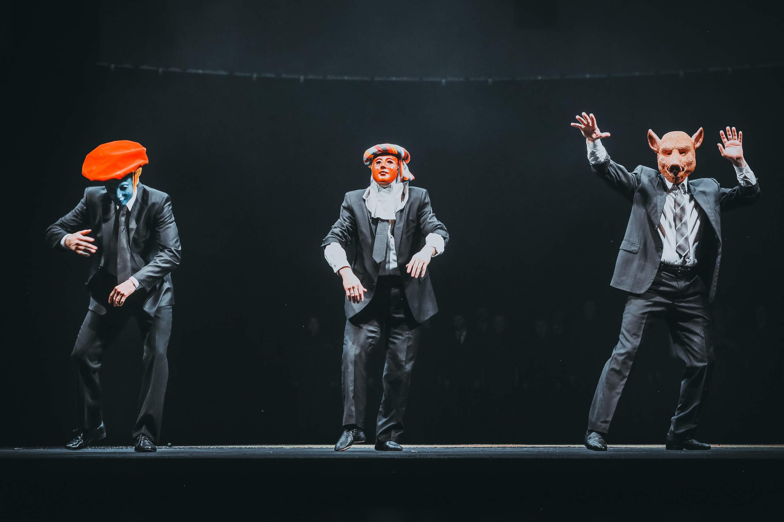 «Влюбленный дьявол» Александра Вустина в МАМТе. Дарья Письменюк / Darya Leitstern — фотограф, музыкант, журналист, путешественник