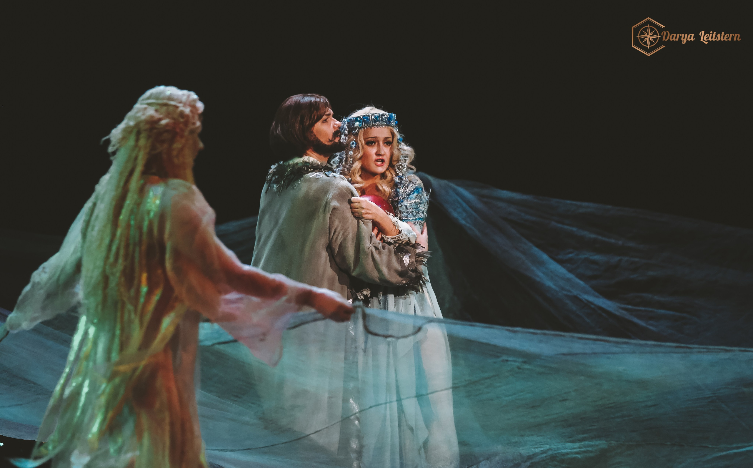 Театрально-концертный репортаж. Дарья Письменюк / Darya Leitstern — фотограф, музыкант, журналист, путешественник