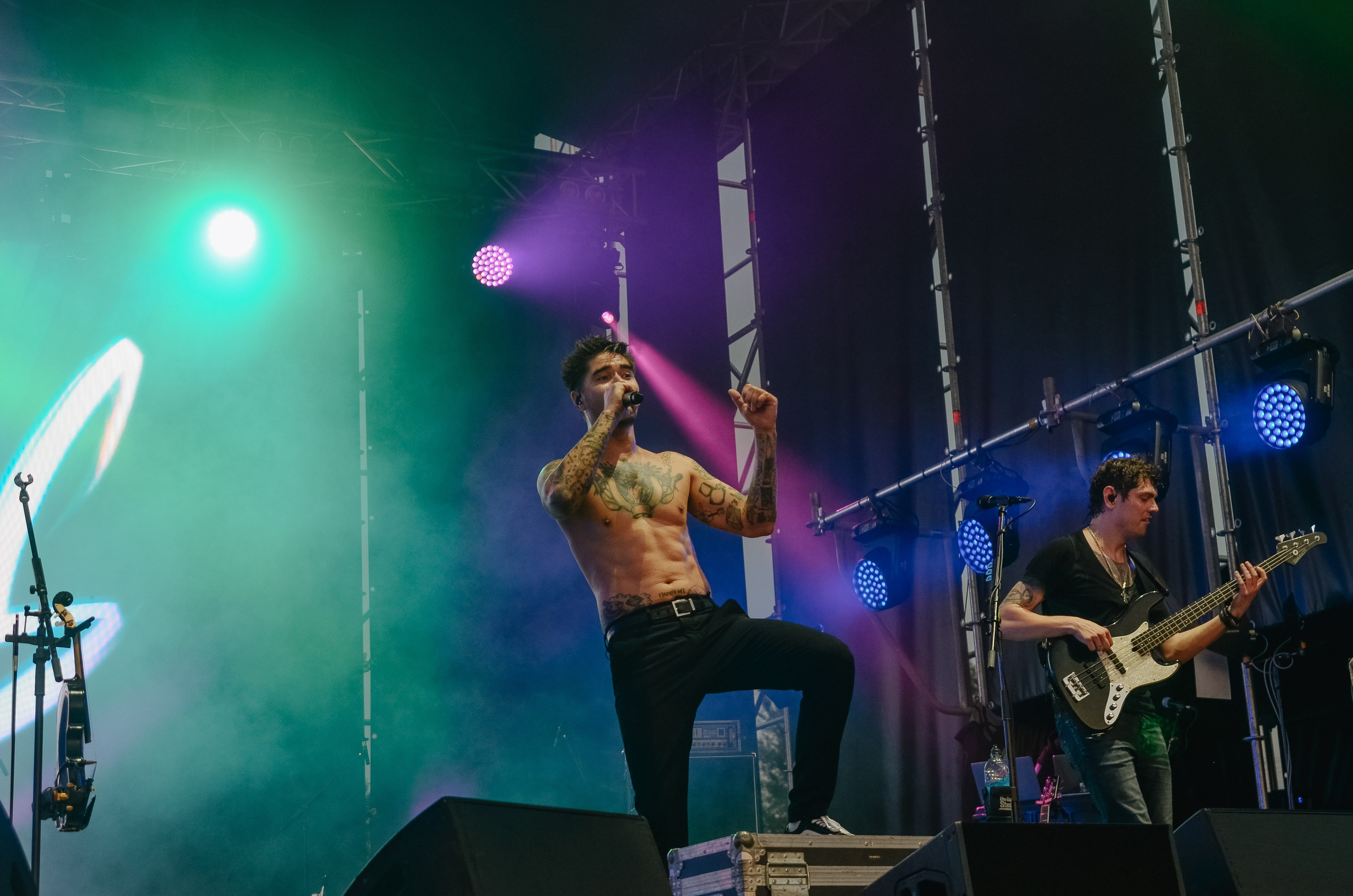 Концерт The Hatters на фестивале «Грань» в Барнауле. Денисова Аля — фотограф для парных съемок и индивидуальных историй в Барнауле