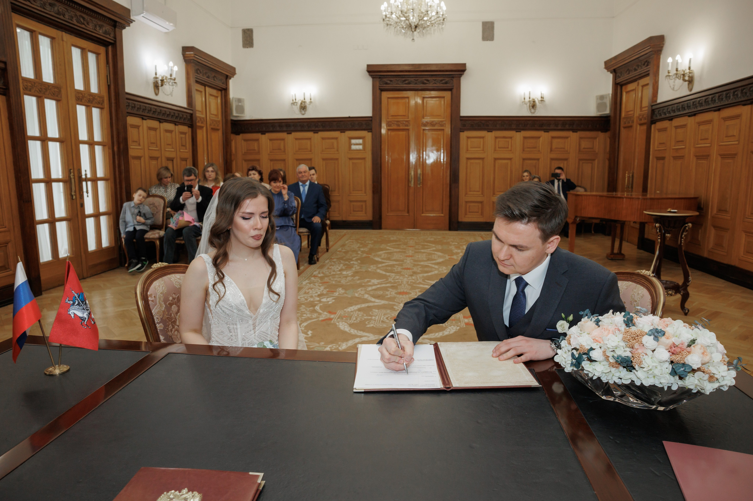 Даша и Дима, Грибоедовский ЗАГС. Свадебный и репортажный фотограф (Москва, Королев и другие)