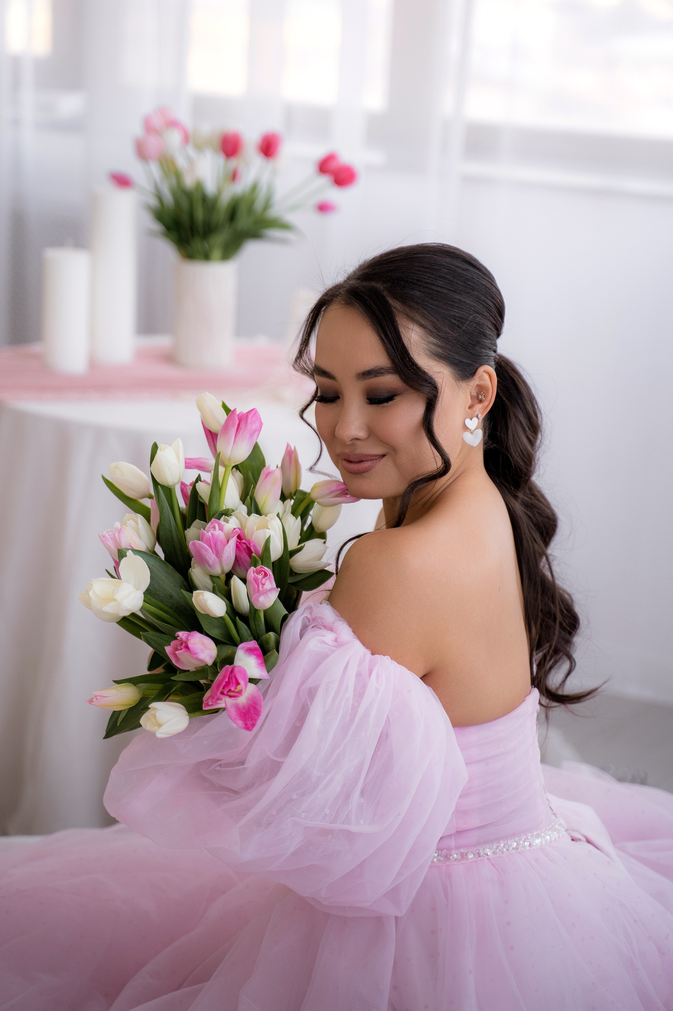 Тюльпановое настроение. Фотостудия Малина в городе Улан-Удэ. Фотограф Ирина Жарникова