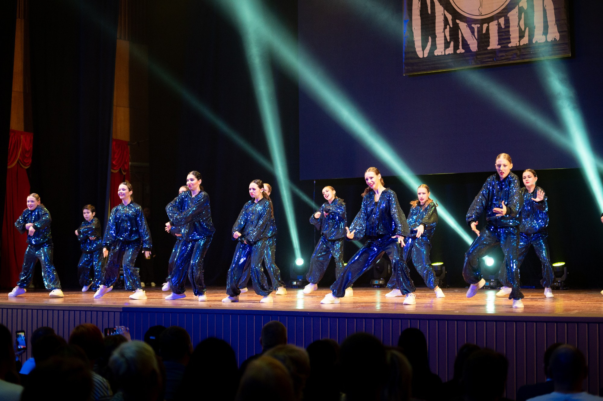 Todes. Студия танца Аллы Духовой. Сайт фотографа Данилы Пащенко