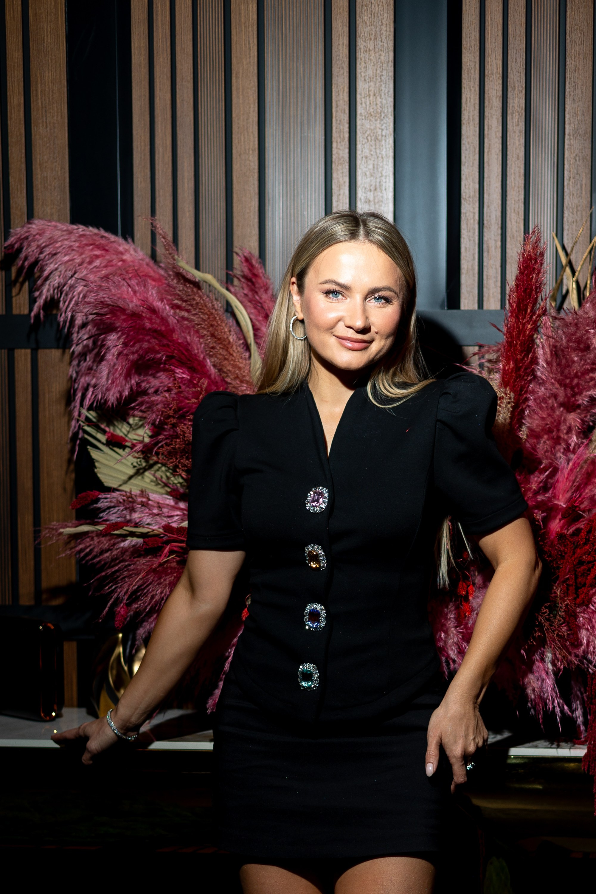 Julia's B-day. Главная