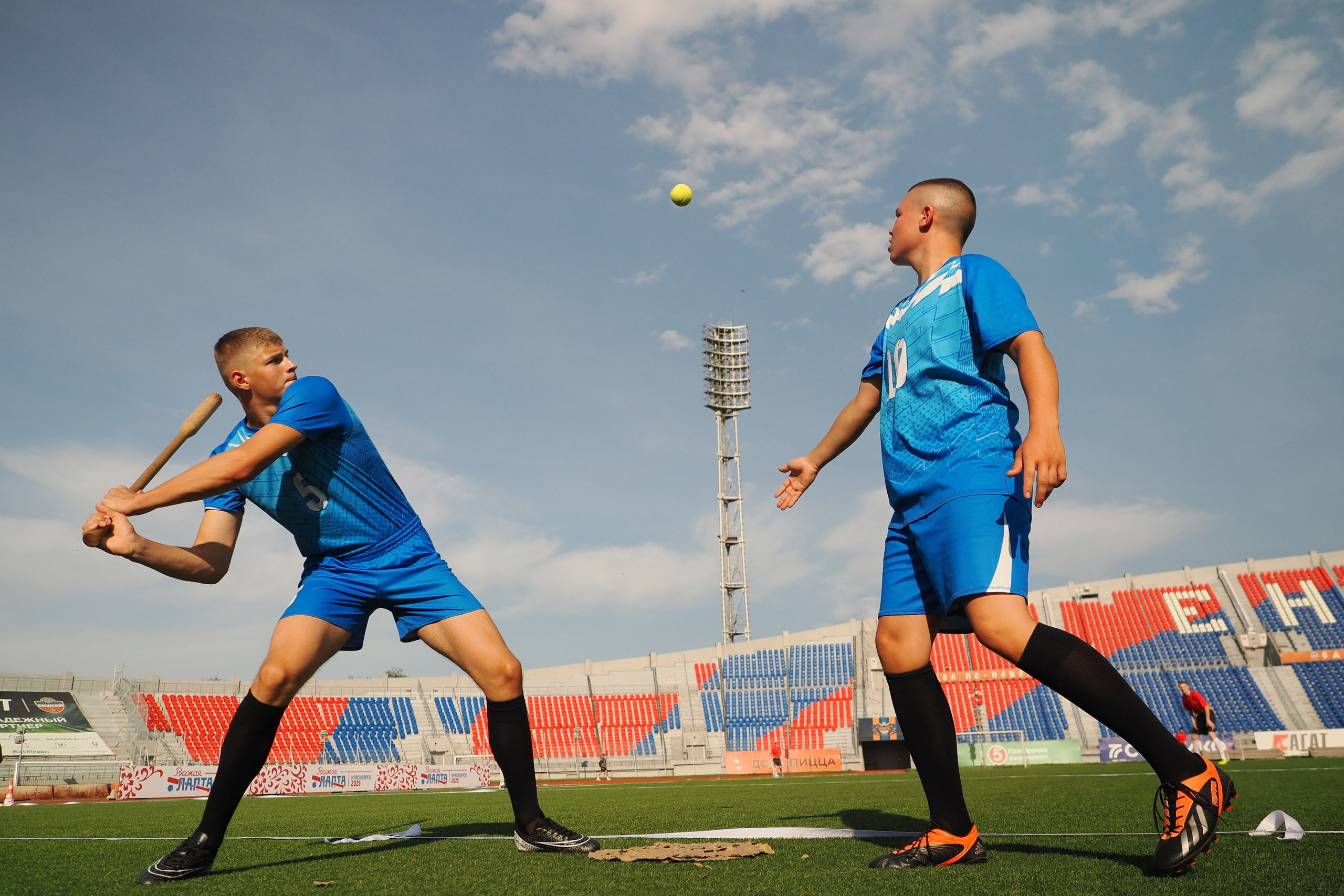 Всероссийские соревнования по русской лапте. Репортажный фотограф Алексей Козьмин