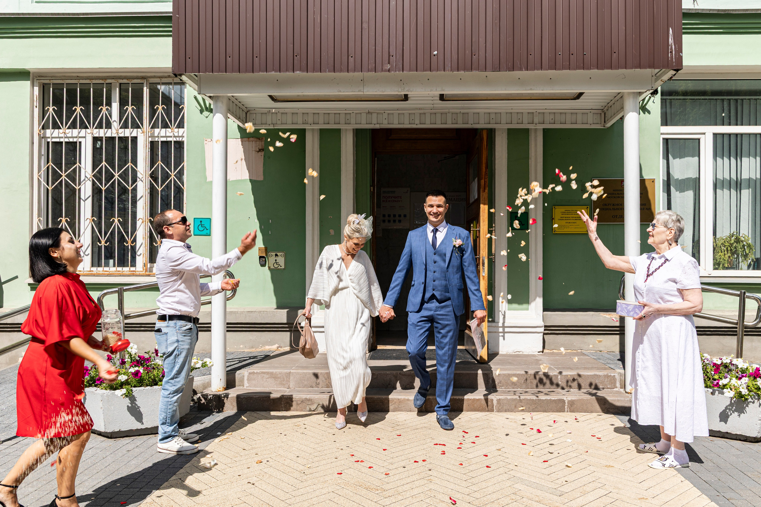 Свадебная фотосессия свадебный фотограф Татьяна Марсуверских свадебная фотопрогулка Москва Жуковский. Фотограф для маркетплейсов, фотоуслуги в Жуковском Татьяна Марсуверских