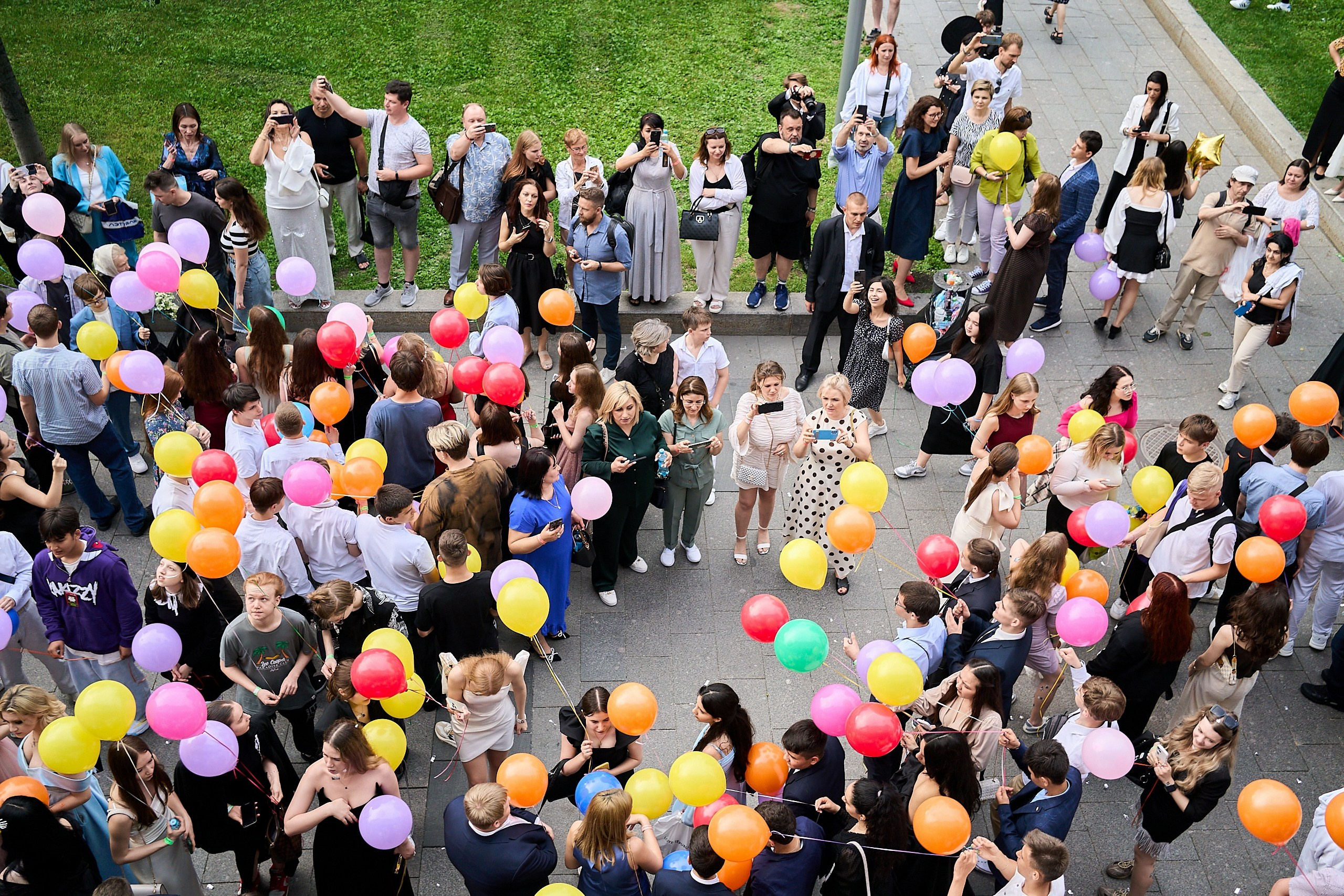Выпускной 9 класс 2024. Фотограф и Видеограф в Москве. Олег Корушев