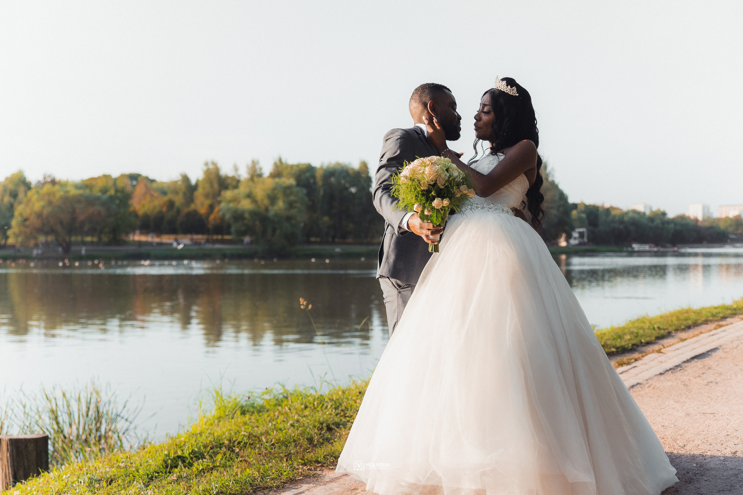 Synthia and Jospin Part 2. Я занимаюсь событийной, свадебной, товарной, студийной… фотографией