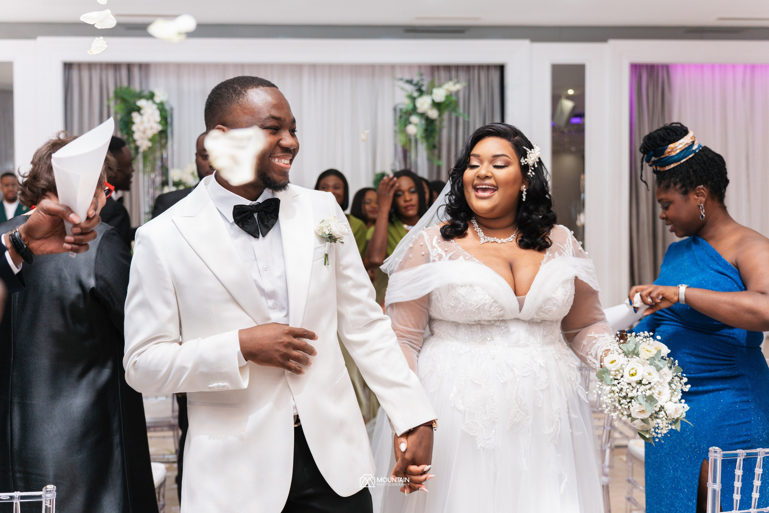 Cletus And Karabo. Я занимаюсь событийной, свадебной, товарной, студийной… фотографией