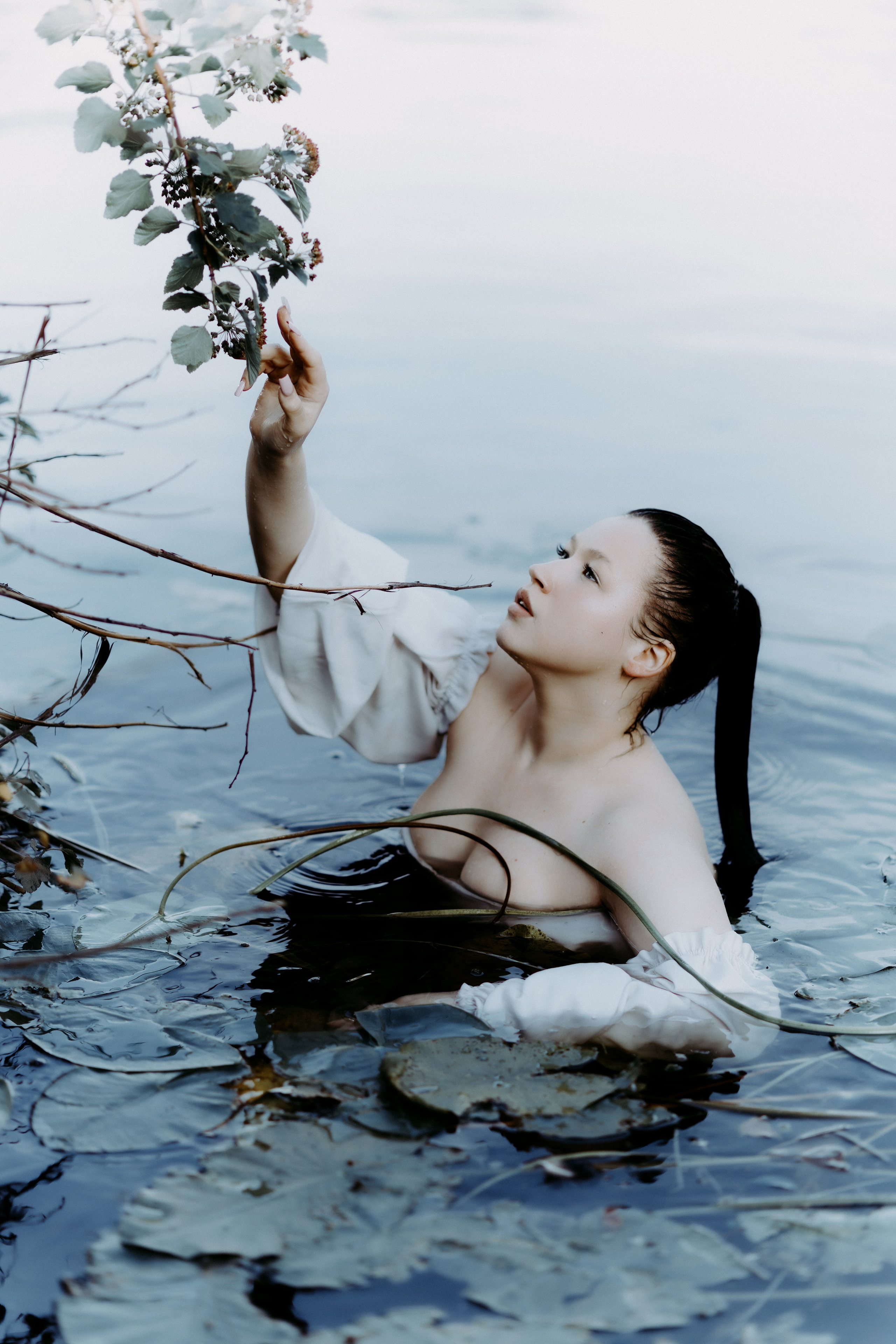 В пруду. Свадебный и портретный фотограф в Санкт-Петербурге Анна Демьянова