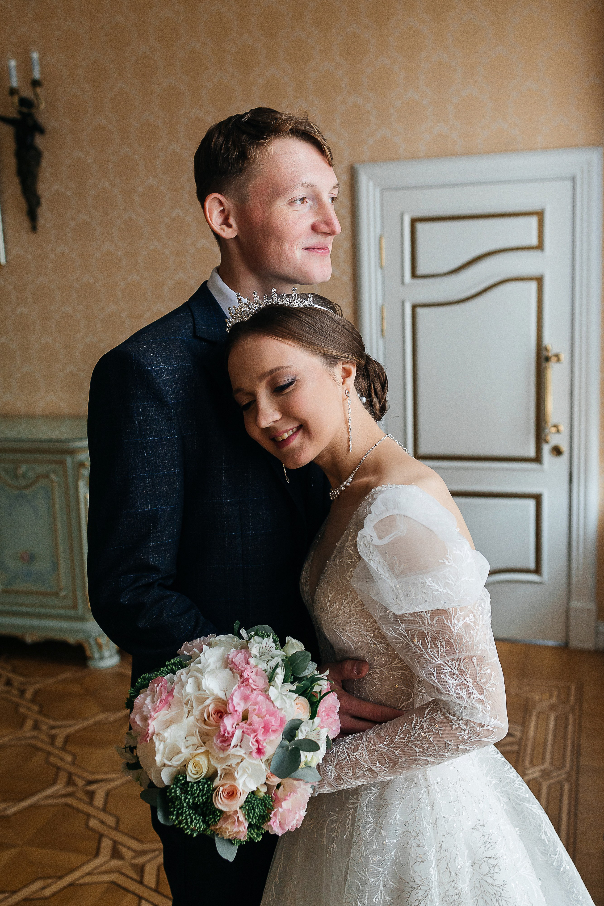 Романтическое утро невесты. Олег Сверчков | Свадебный фотограф Вологда