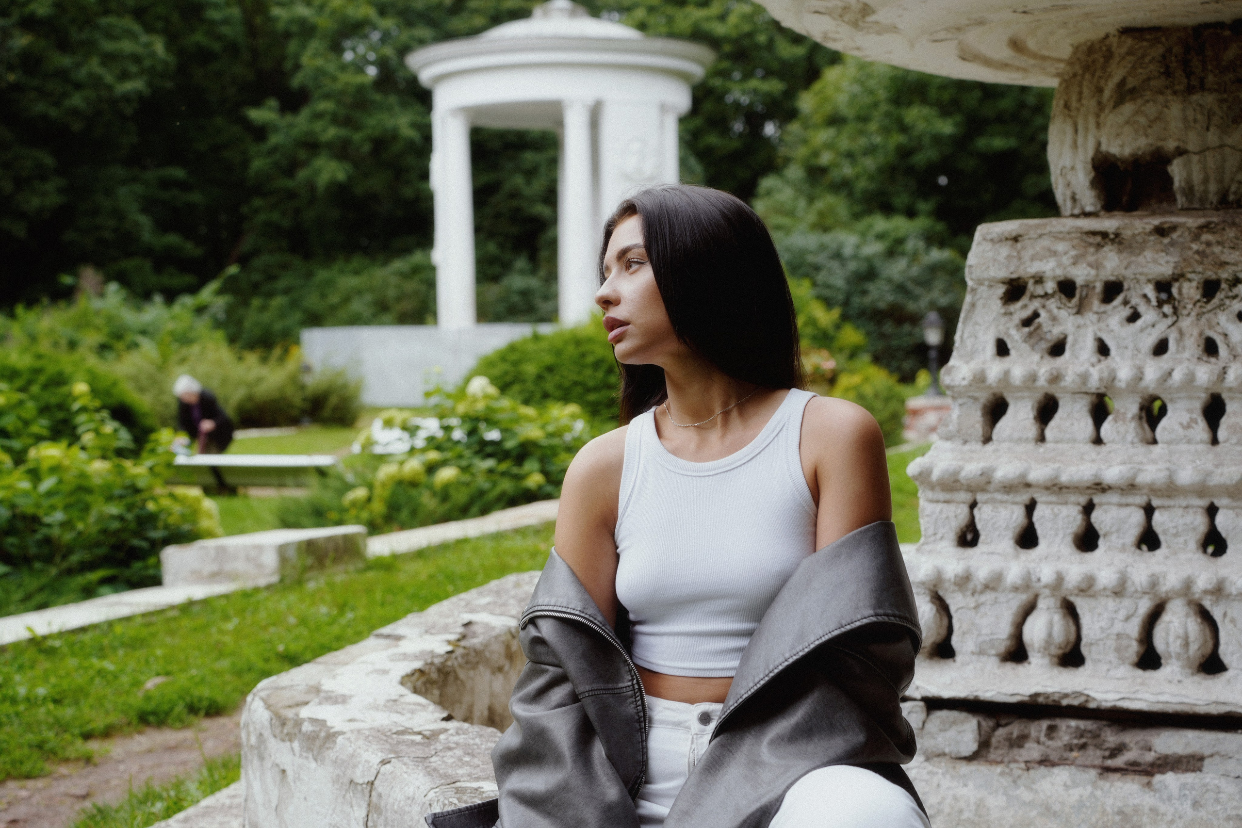 ALLA. ANNA — PHOTOGRAPHER