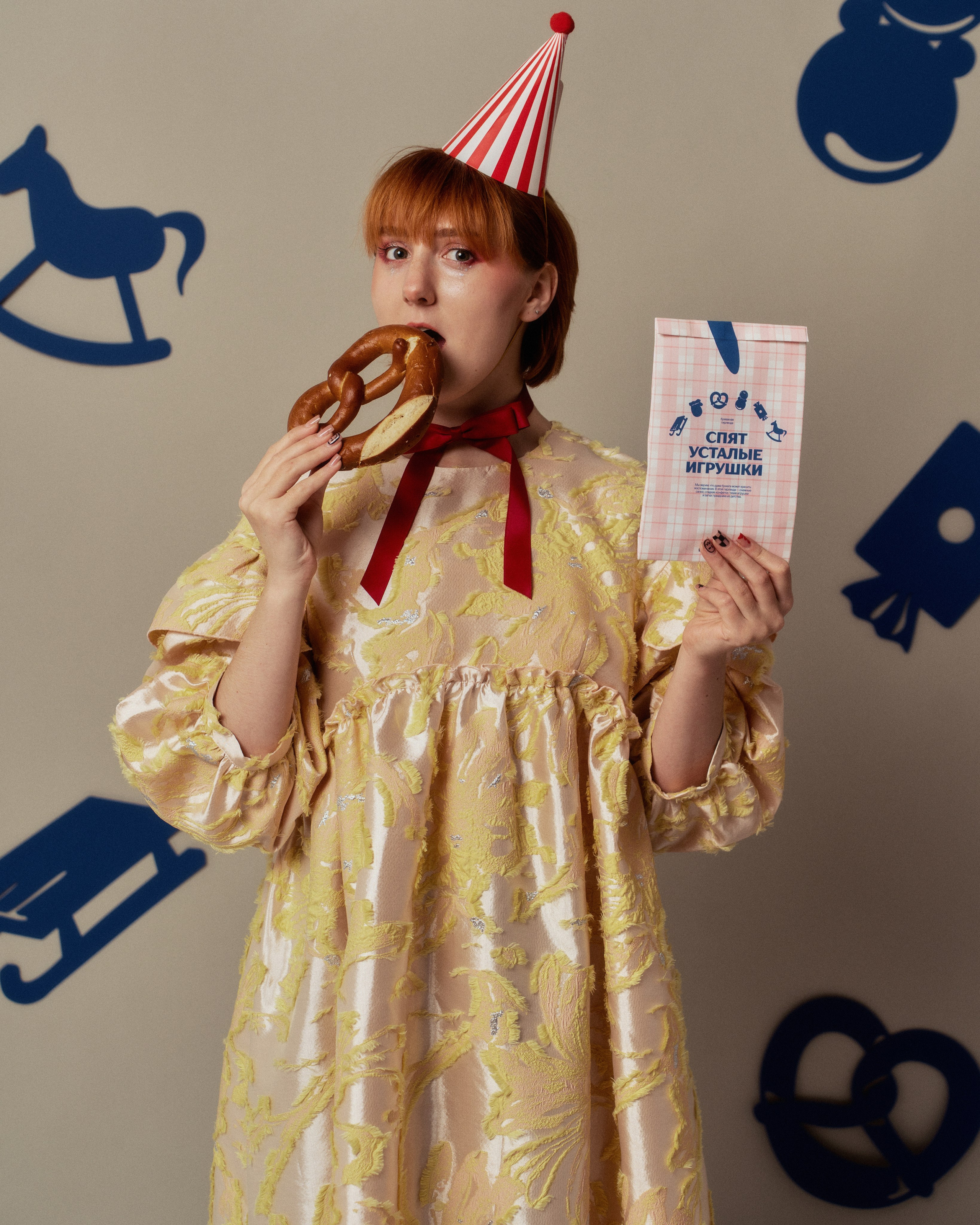 ELLIPSE. ANNA — PHOTOGRAPHER