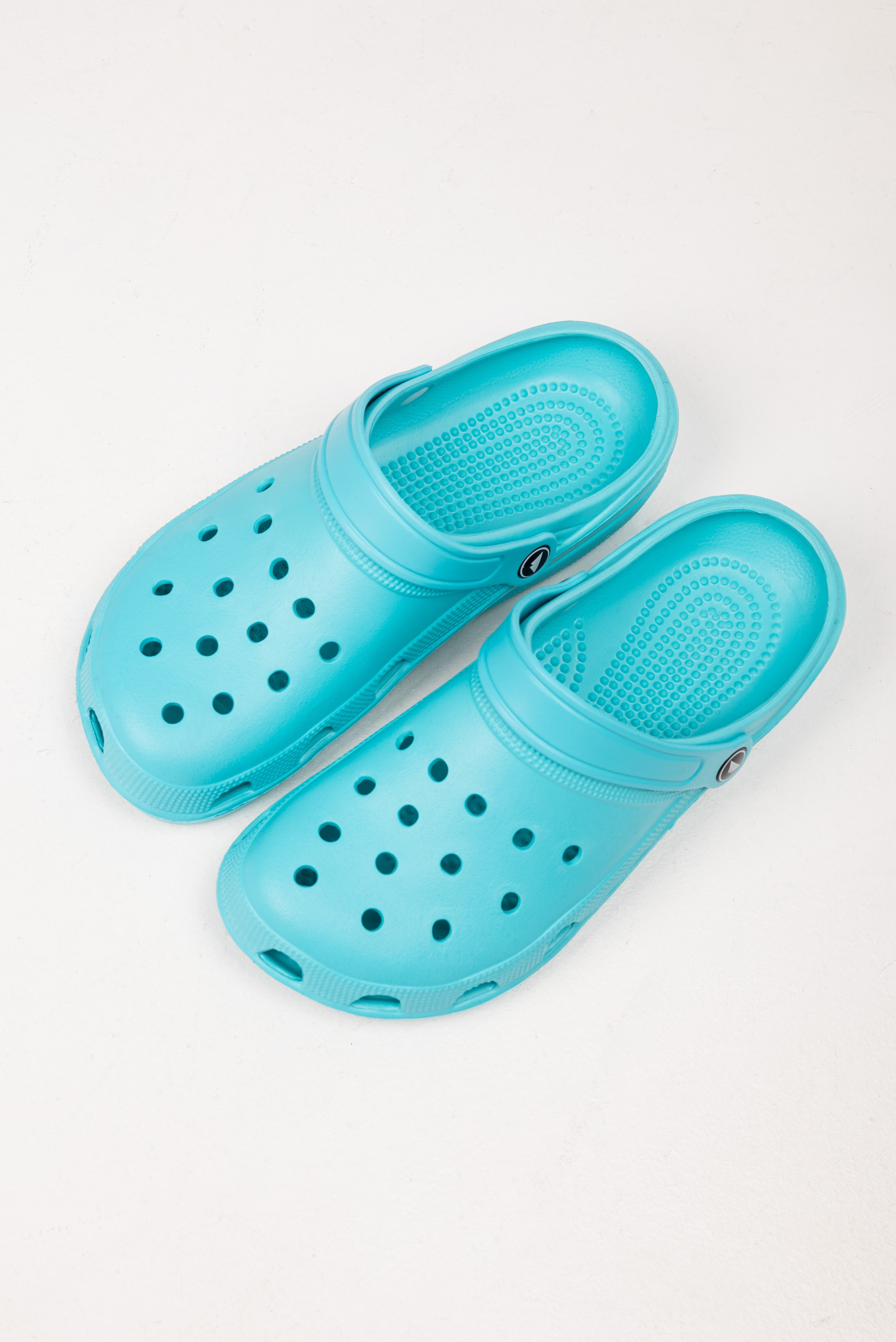 Кроксы. Предметный фотограф, фото для маркетплейсов Пятигорск, КМВ