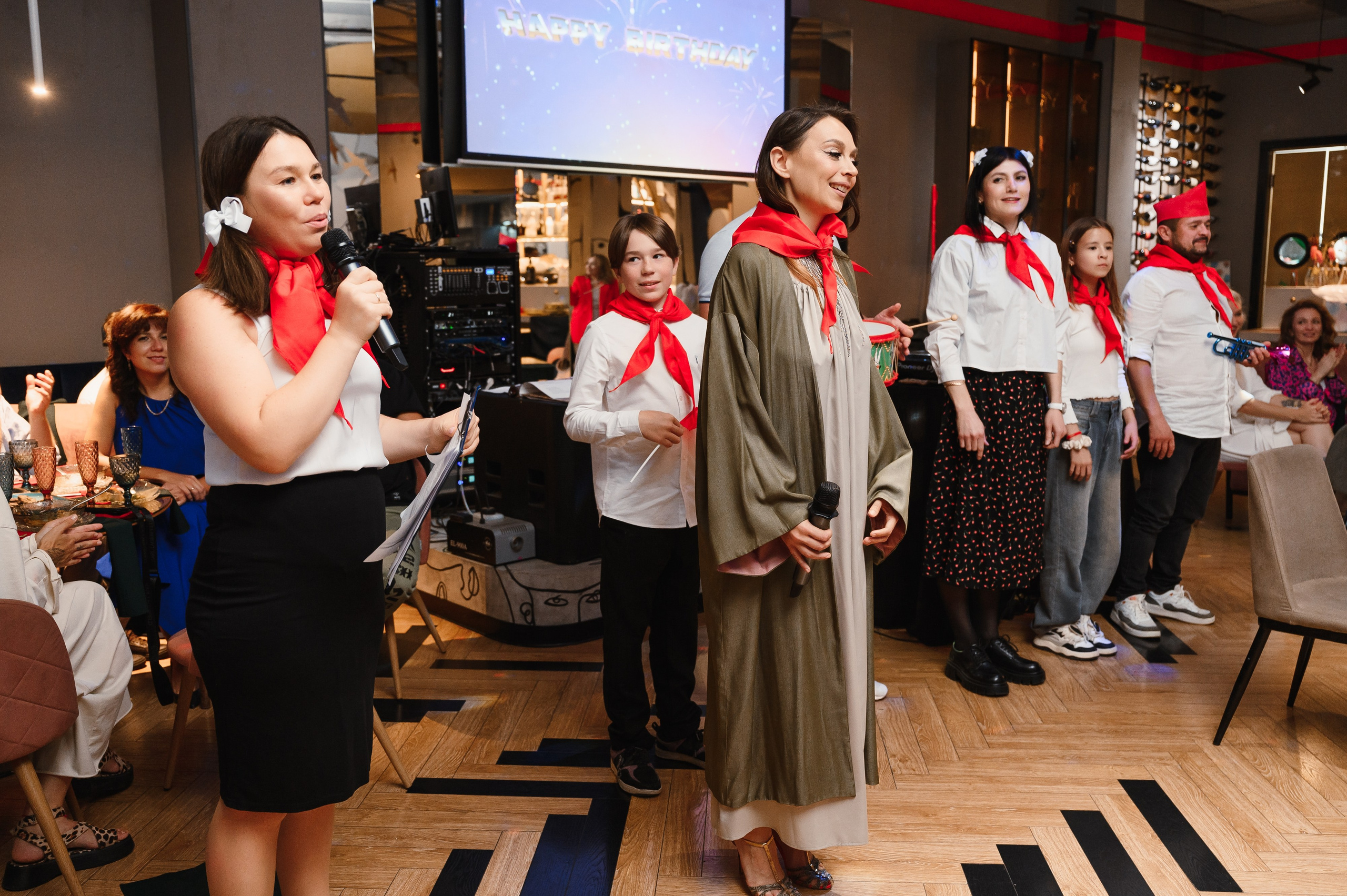 День рождения в формате выступления. Wedding and family photographer USA