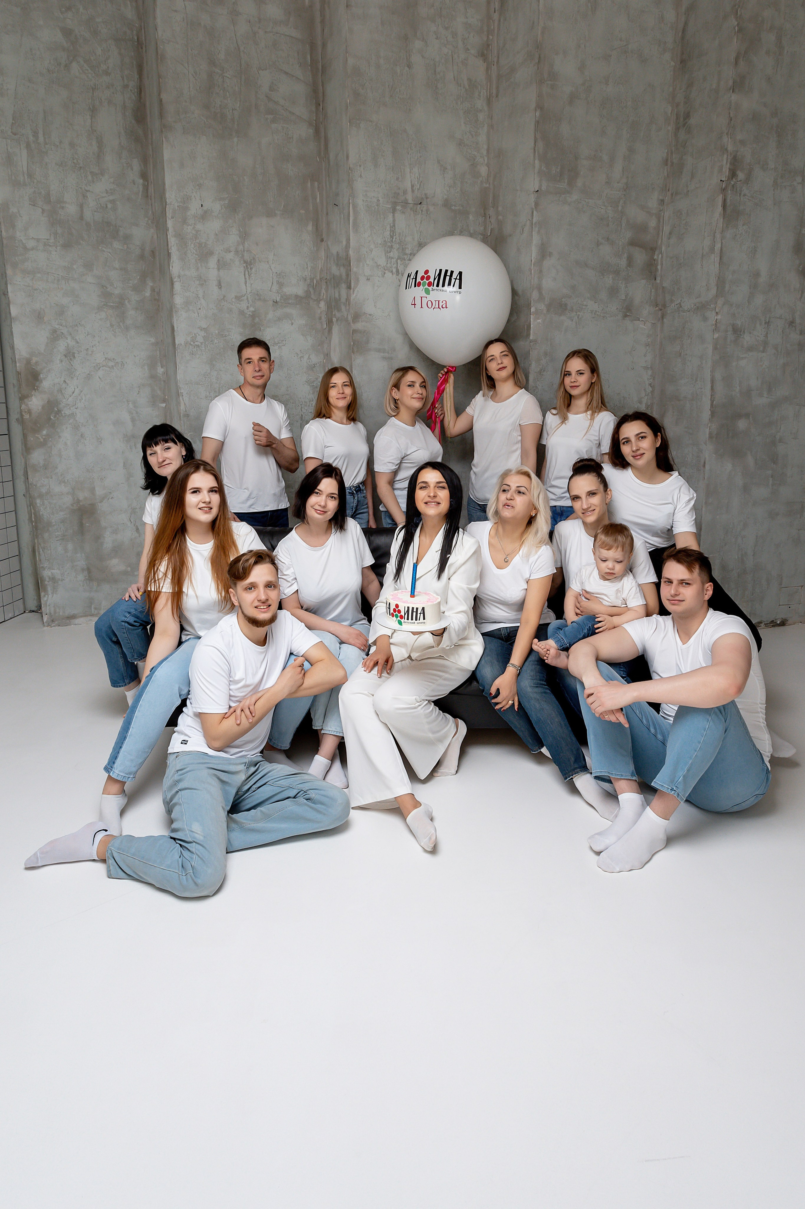 СЪЁМКА КОЛЛЕКТИВА В СТУДИИ. Свадебный фотограф в Воронеже Ирина Кривцова