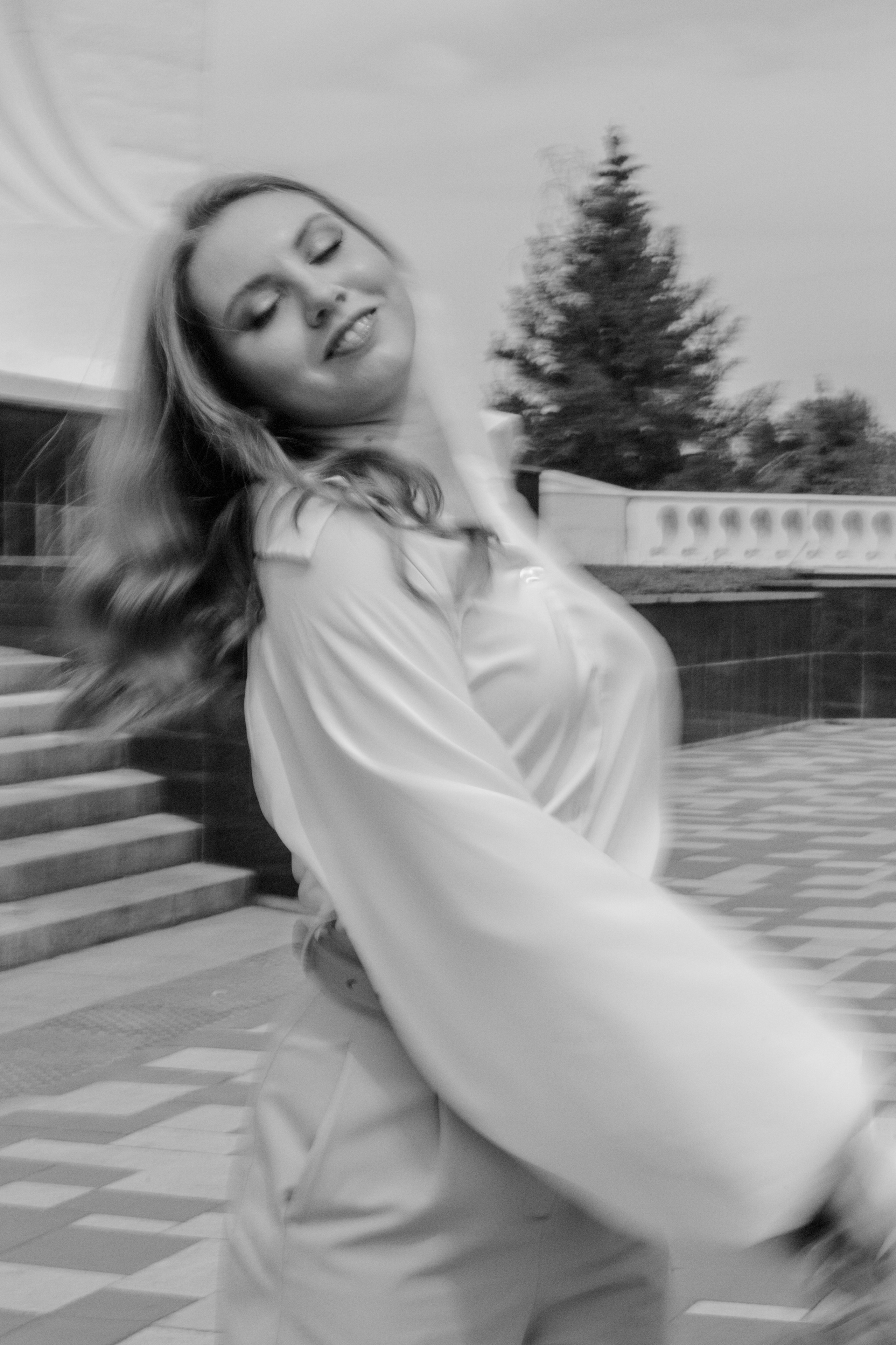 Анна и цветы. Семейный фотограф в Самаре и Казани Александра Никитина