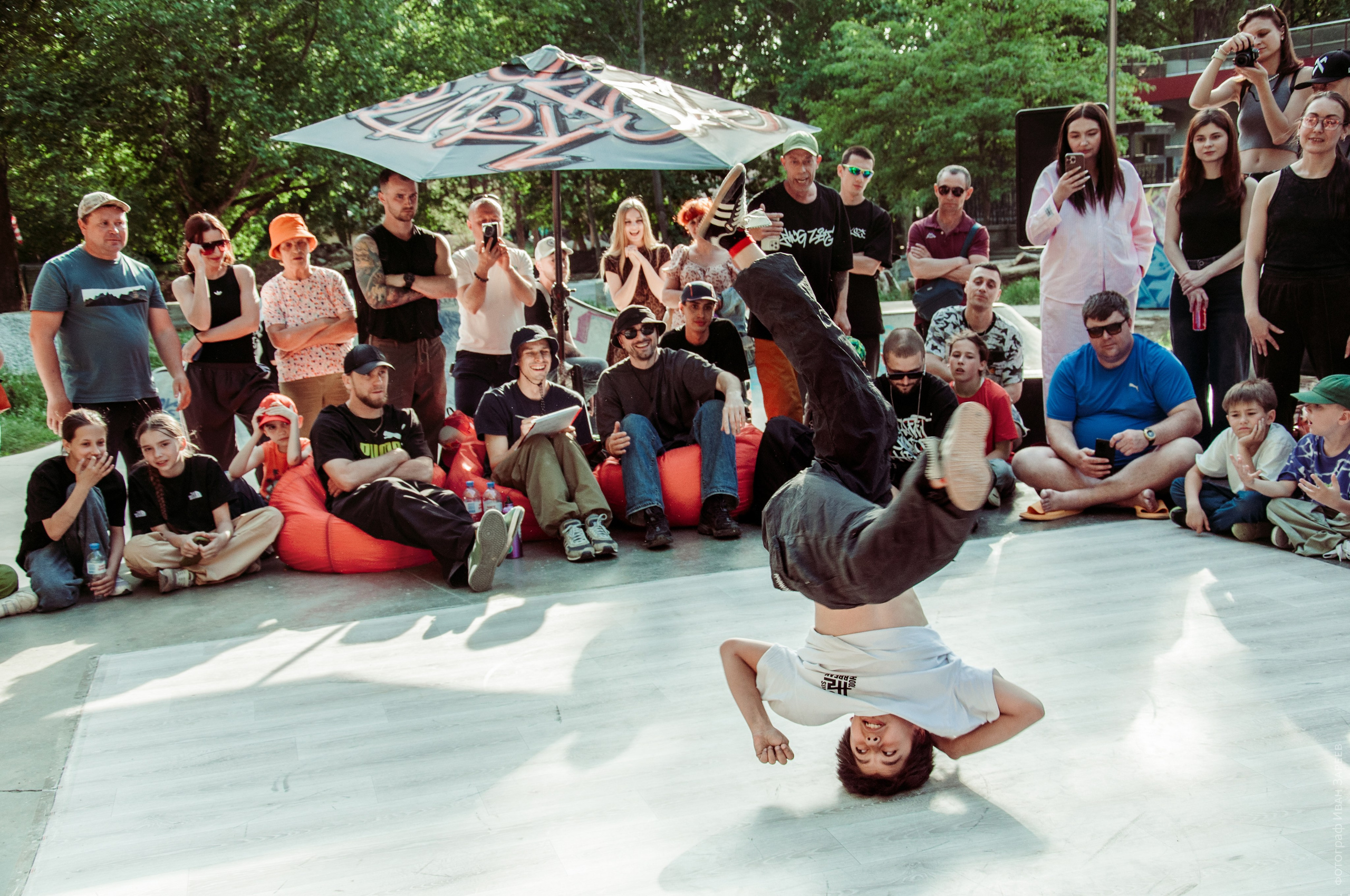 Граффити и брейкинг. Репортажный фотограф в Симферополе Зареев Иван