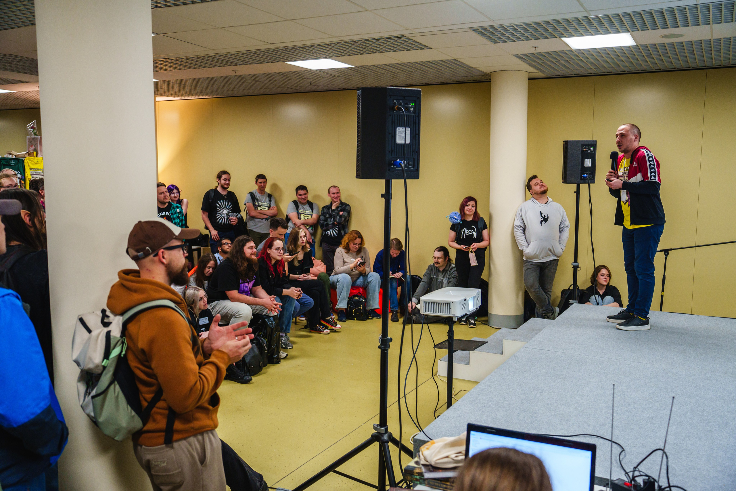 Living room studio. Ролекон 24. Великолепный фотограф Александр Захарченко