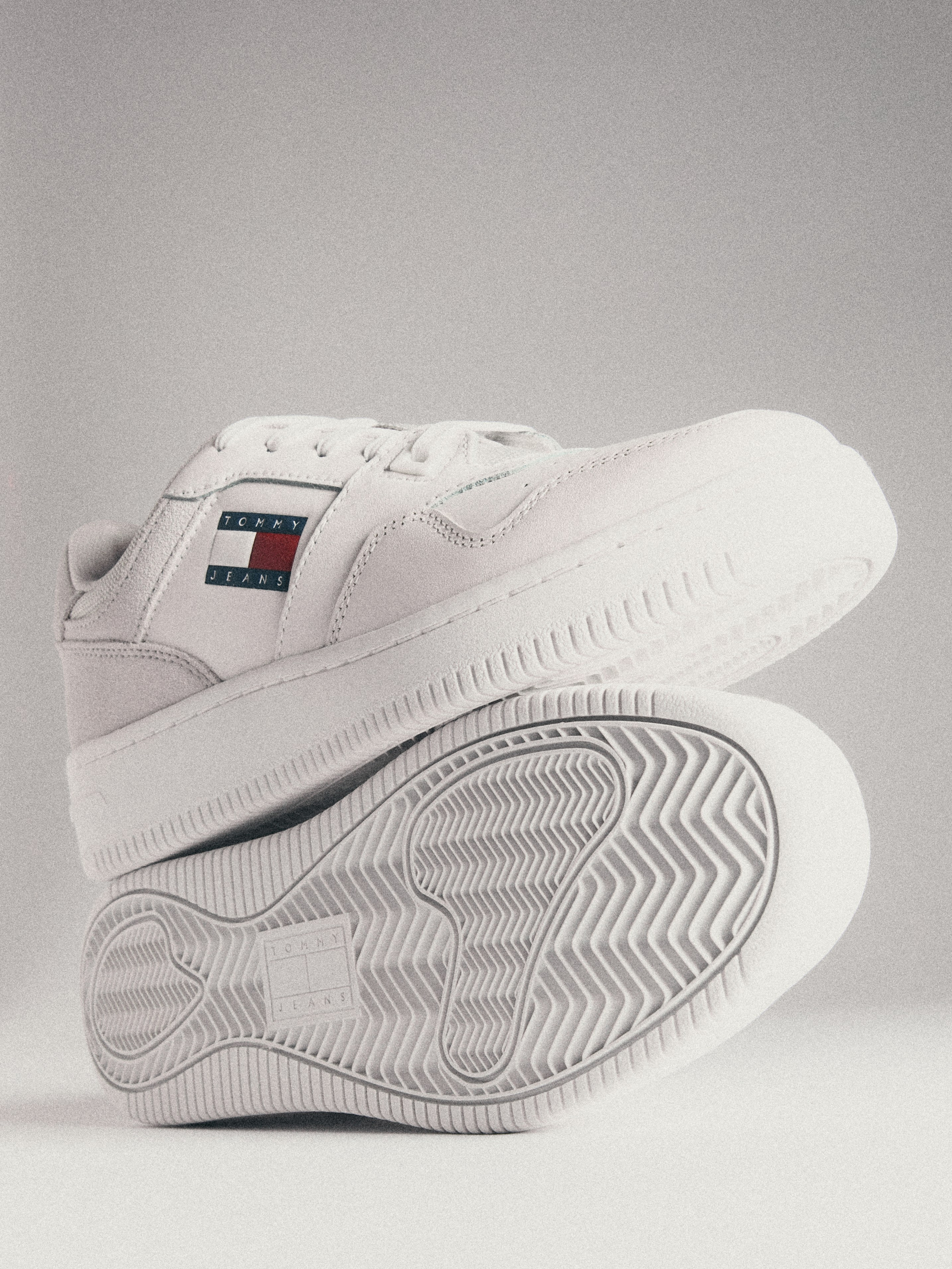 Предметный фотограф в Москве Евгений Шубин