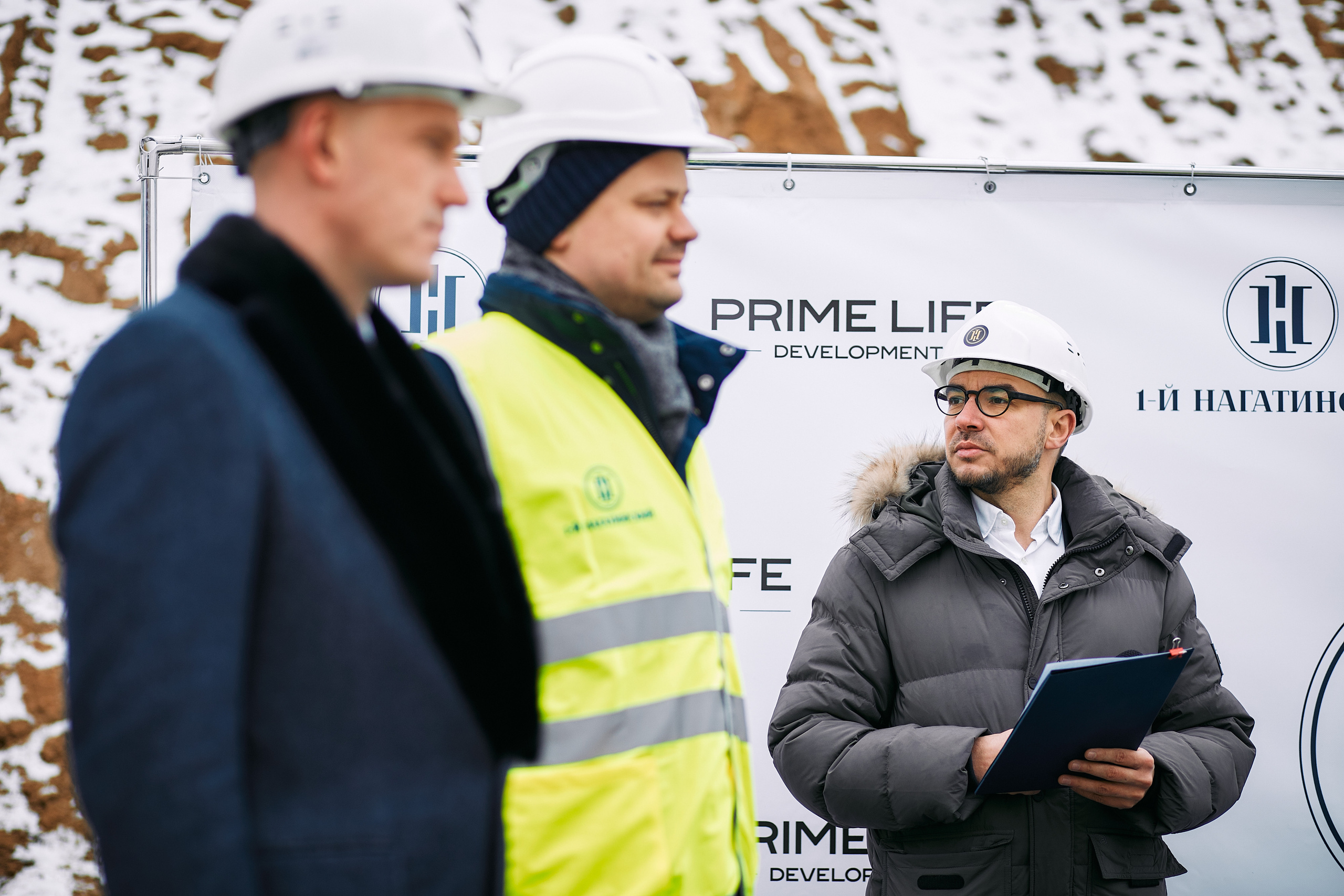 Символическая заливка бетона, ЖК Нагатинский. Фотограф рынка недвижимости Павел Хоменко