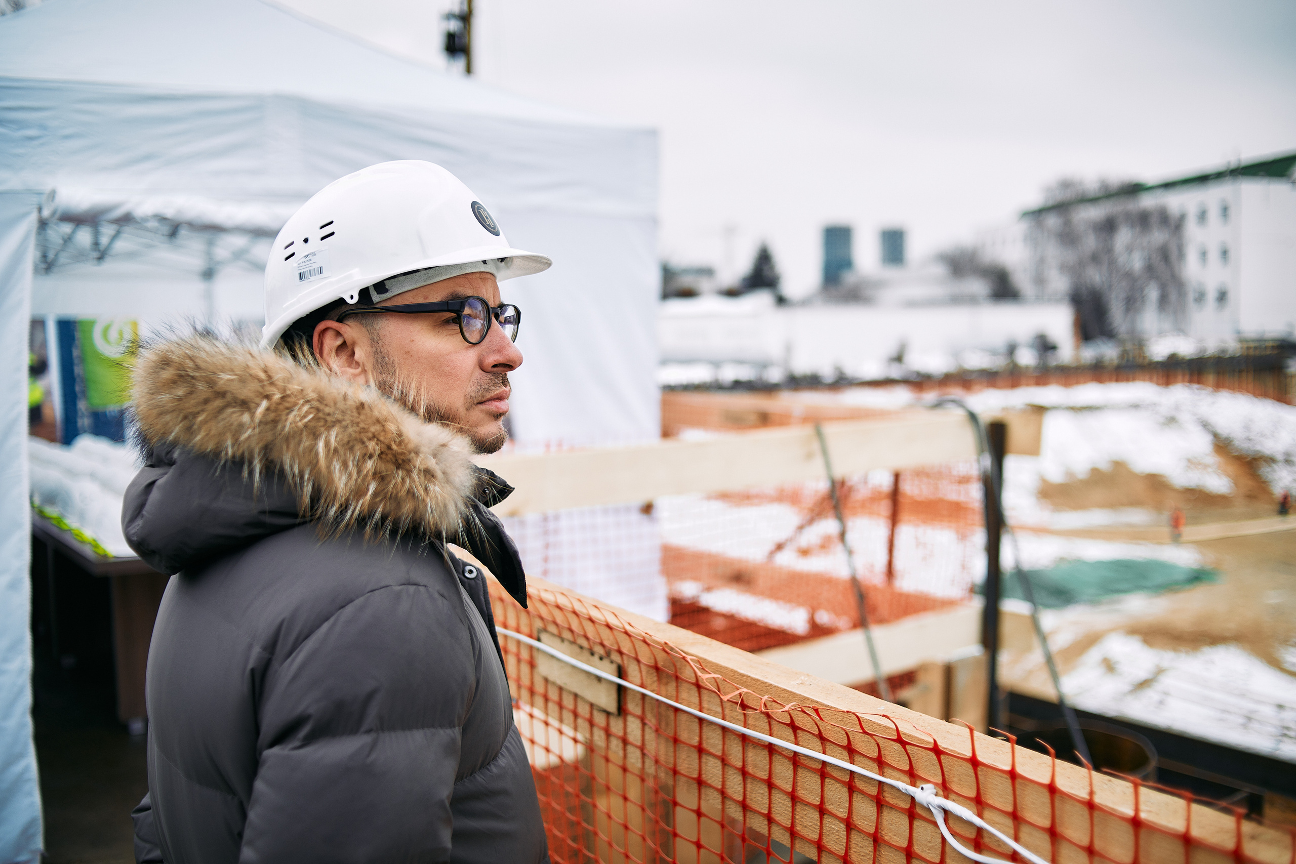 Символическая заливка бетона, ЖК Нагатинский. Фотограф рынка недвижимости Павел Хоменко